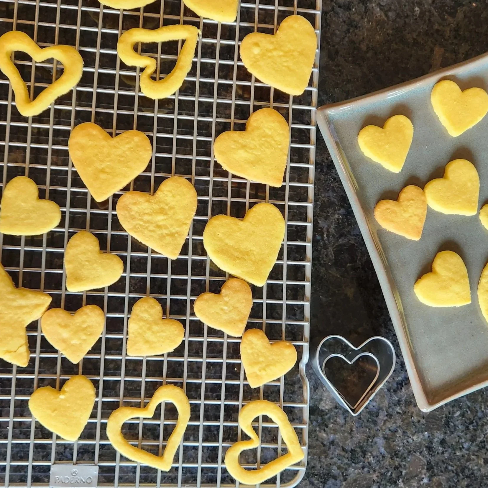 Holiday Gluten-Free Cranberry Shortbread Cookies