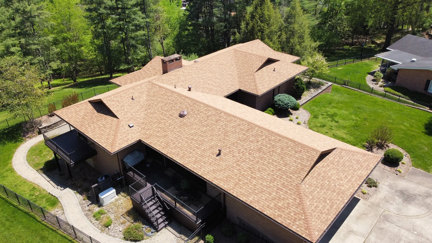 Parkersburg WV Roofing Contractor — Bowser Construction