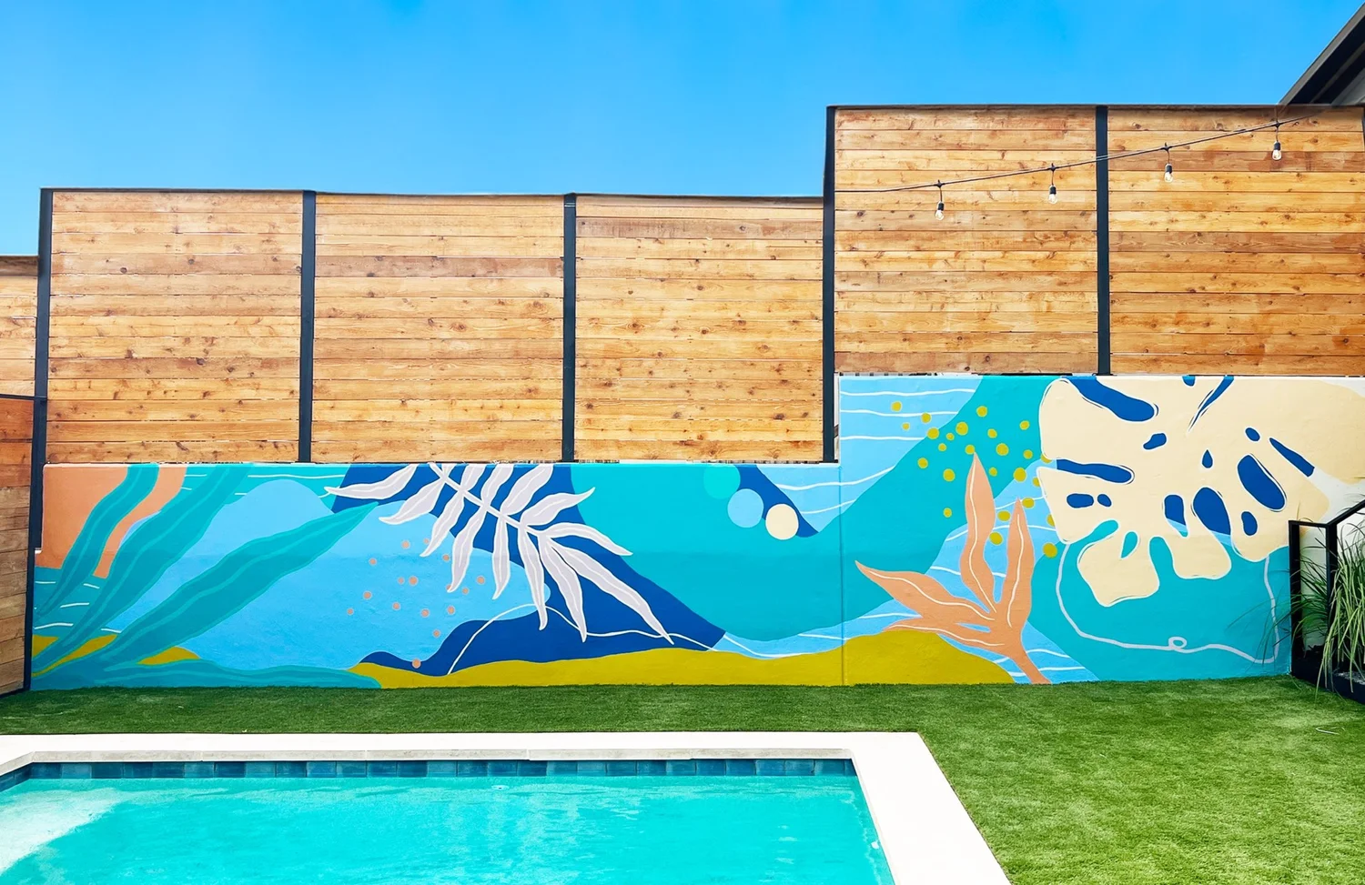 Photo inspiration: Curated Happiness Inducing Decor Gallery View 49
