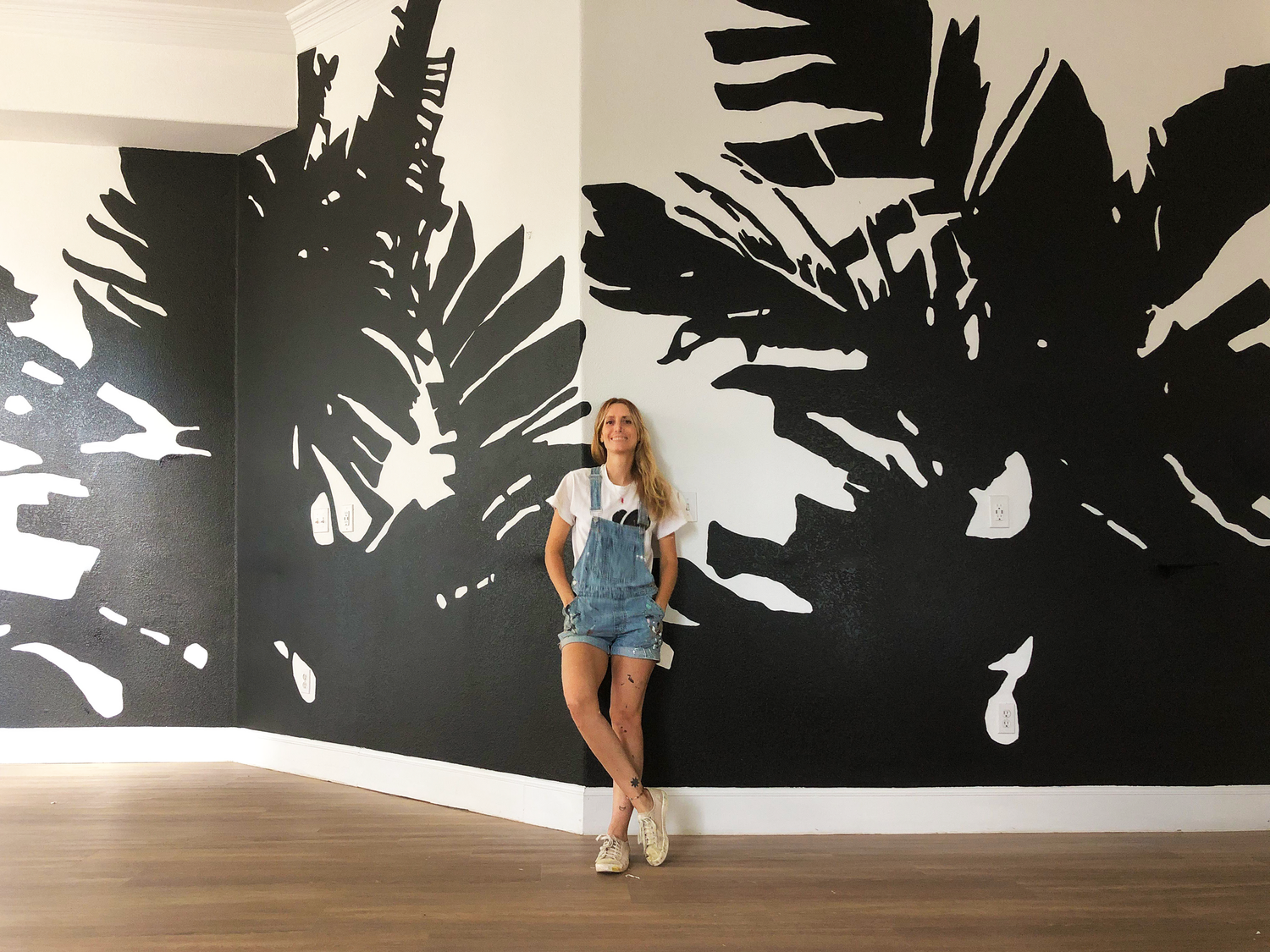 Curated visual reference: Picture Idea: Modern Colorful Happiness Inducing Murals