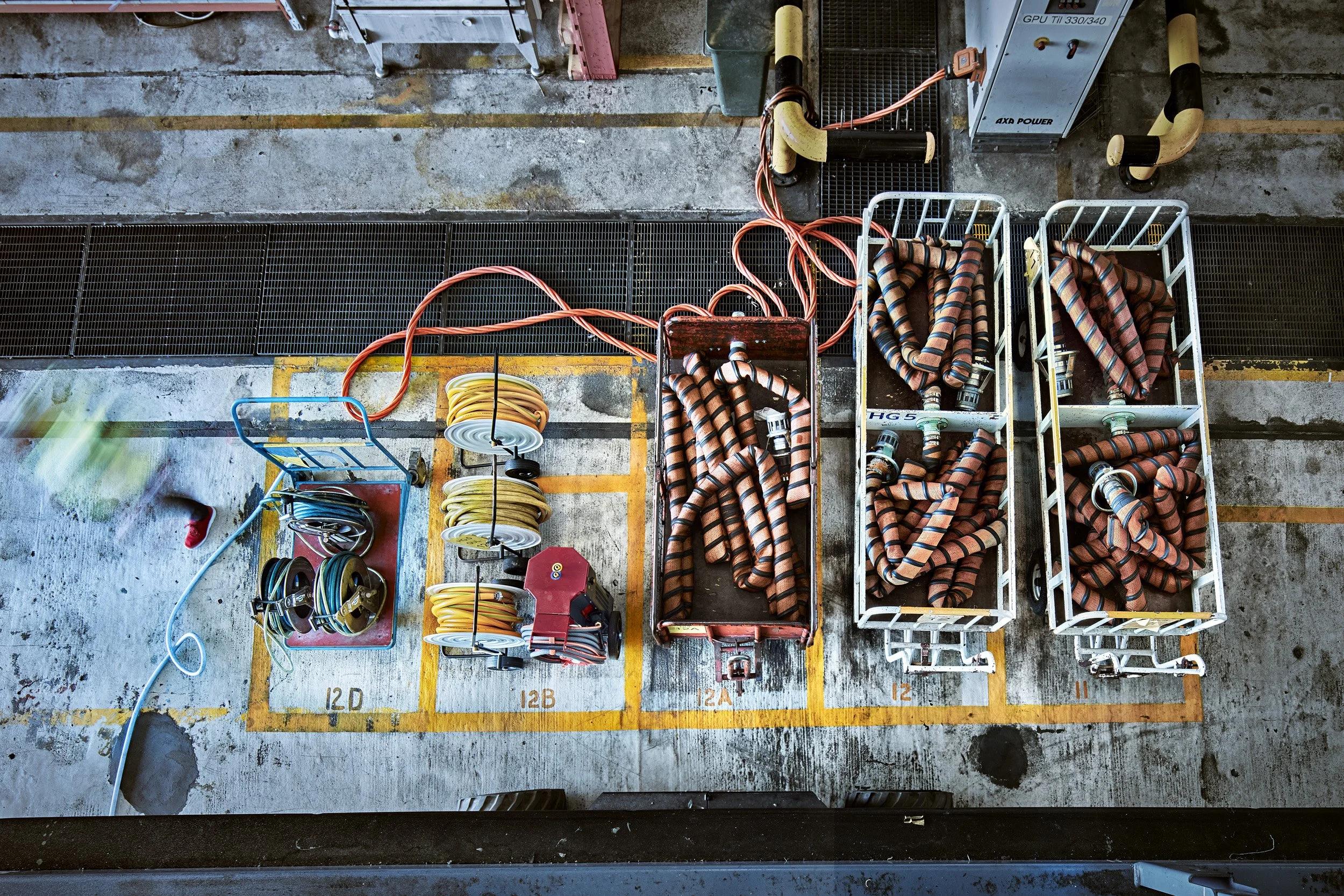 Hangar150x100-SAS-Art0133 1.jpg