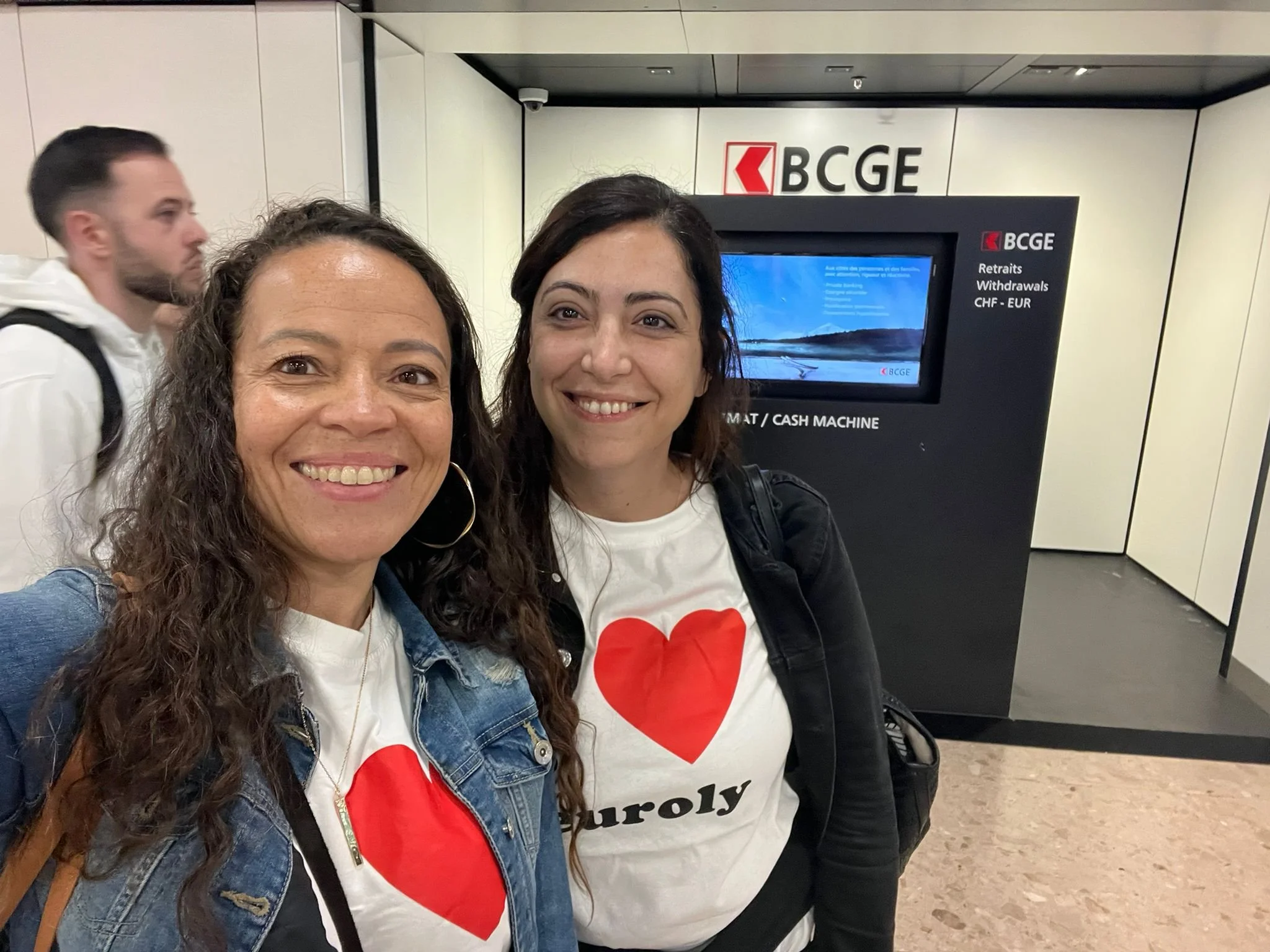 Nelcy et Emily aéroport