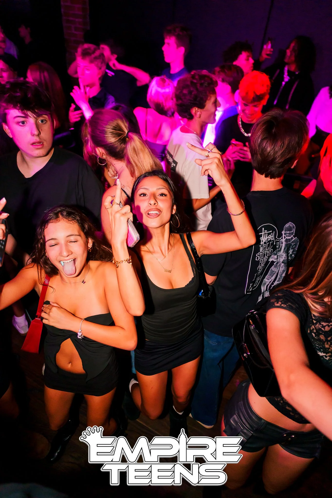 IG @yves_saint_dior YVESAINTDIOR.NET-36284.jpg