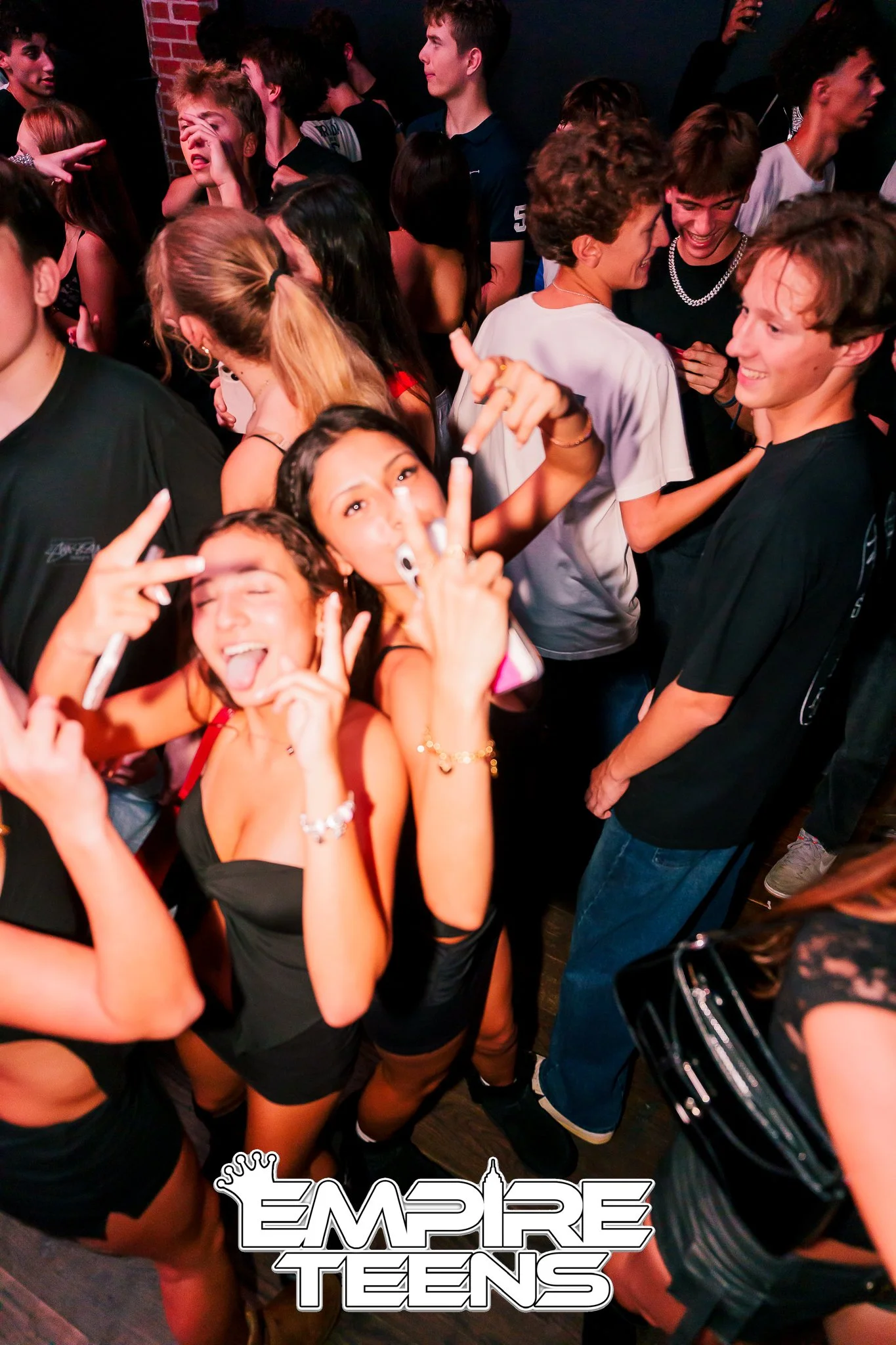 IG @yves_saint_dior YVESAINTDIOR.NET-36282.jpg