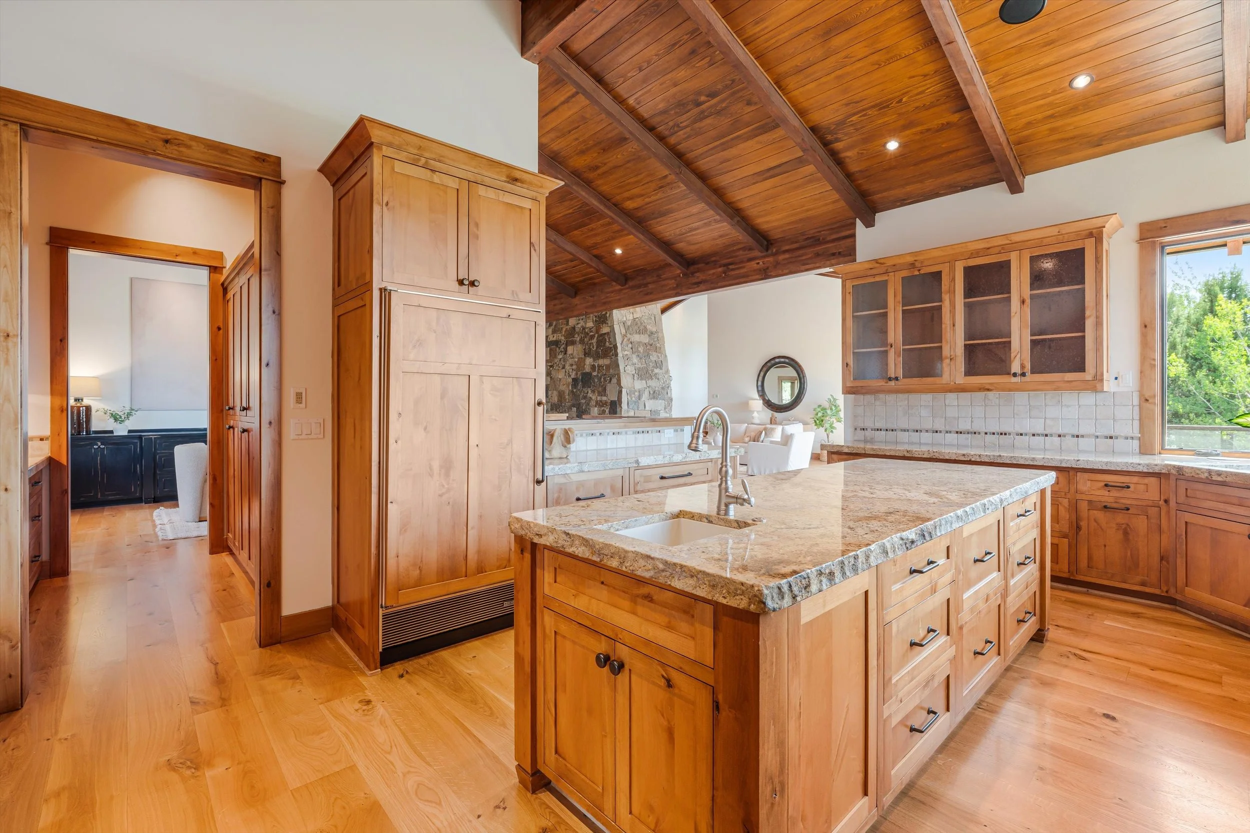 13-3282 NW Starview Dr-16.jpg