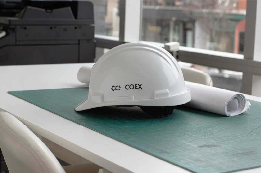 hard hat.jpg