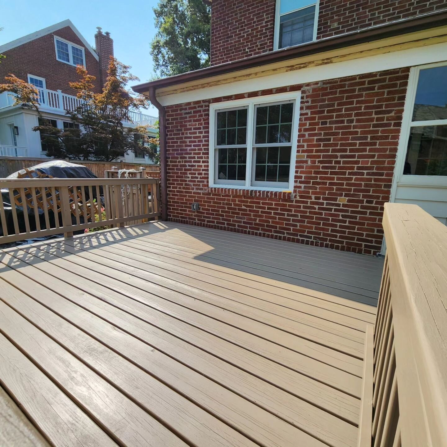 Deck Refinish
Get your deck Refinished today