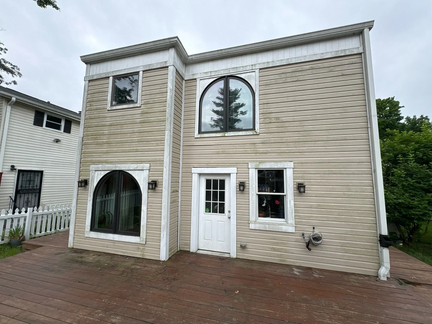 Housewash 

If you are interested in reviving your outdoor spaces, click the link in our bio to learn more about The Deck Dudes, what we specialize in &amp; request a FREE ESTIMATE today!

#thedeckdudes #powerwashing #deckrestoration #deckcleaning #h