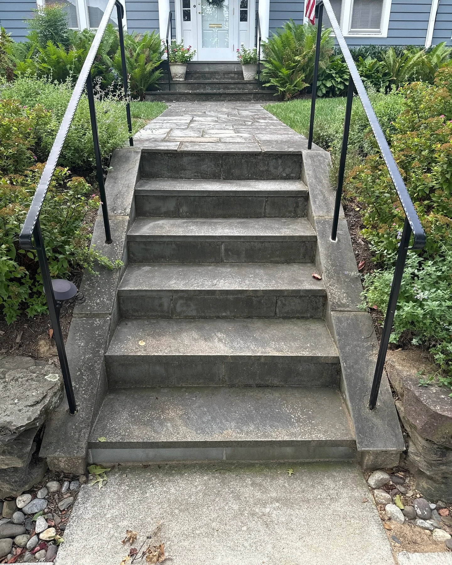Hardscape - Flagstone &amp; Driveway

If you are interested in reviving your outdoor spaces, click the link in our bio to learn more about The Deck Dudes, what we specialize in &amp; request a FREE ESTIMATE today!

#thedeckdudes #powerwashing #deckre