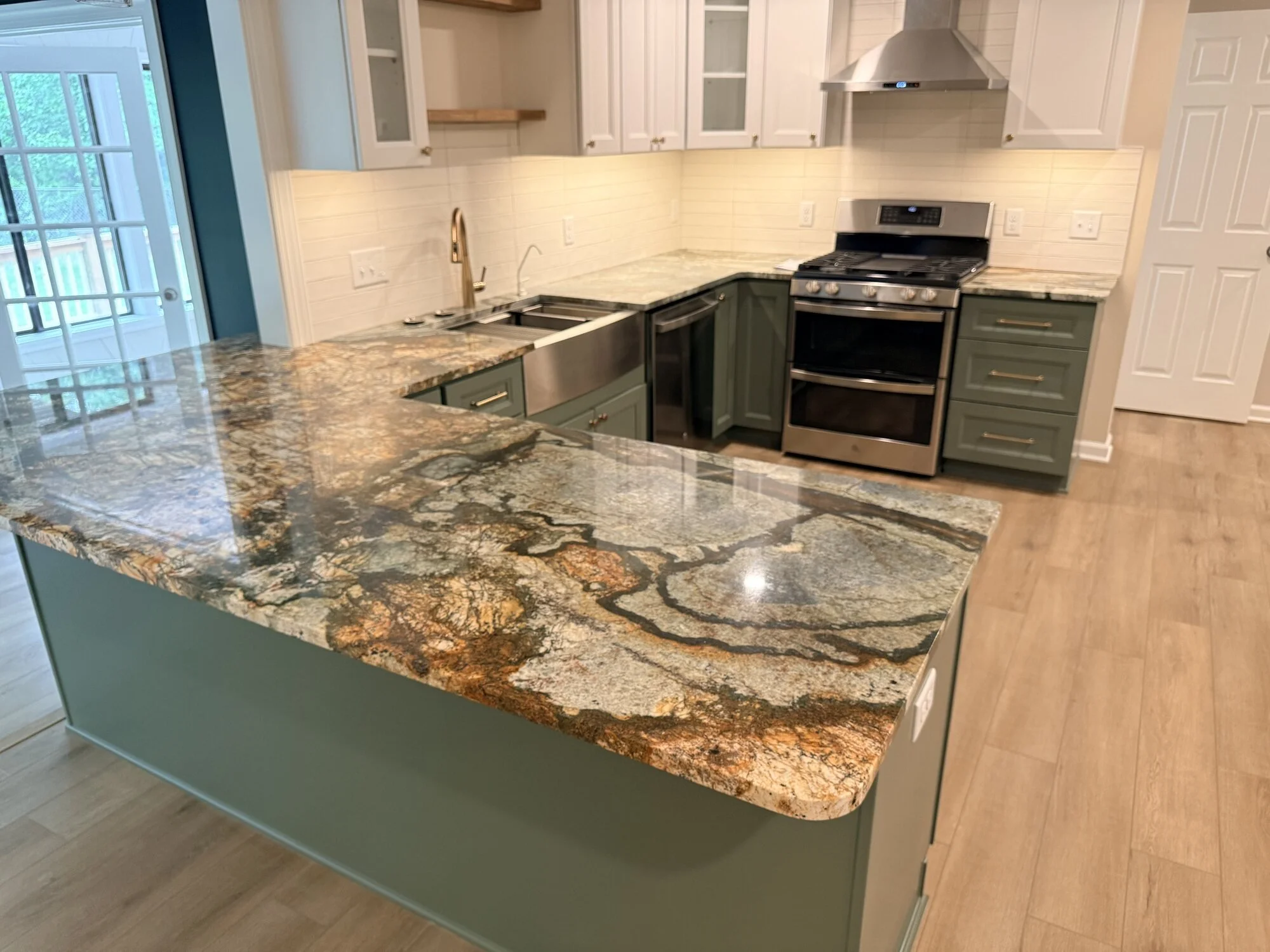 Curtis Kitchen