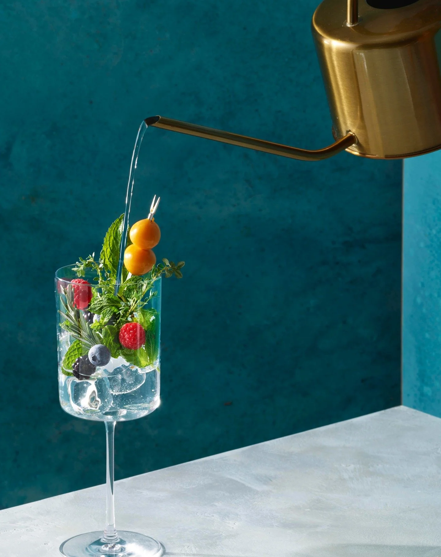 As spring approaches and my herb garden starts to come alive, I wanted to share this little studio creation &mdash; inspired by an aesthetically pleasing (yet not entirely practical) watering can I had in the studio.

The concept? Watering herbs and 
