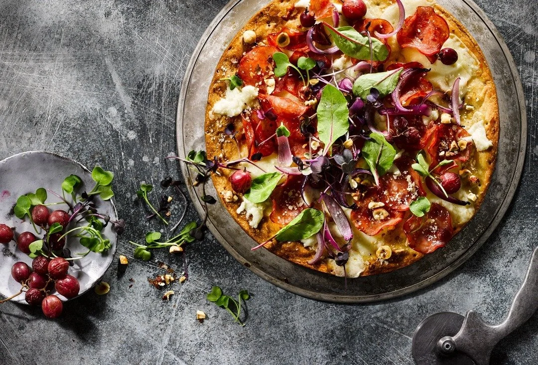 Sweet and salty, prosciutto and grape pizza

Styling @amystylesfood
Photo @lcernyphoto
#foodstyling
#foodphotographer
#chicagophotographer