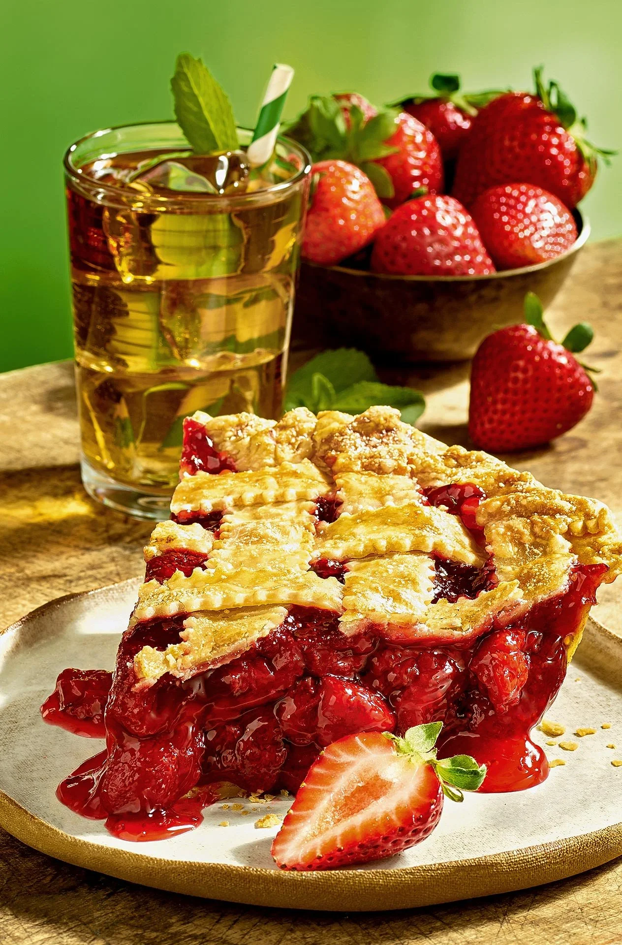 Strawberry-Pie-Mint-Food-Photography.jpg