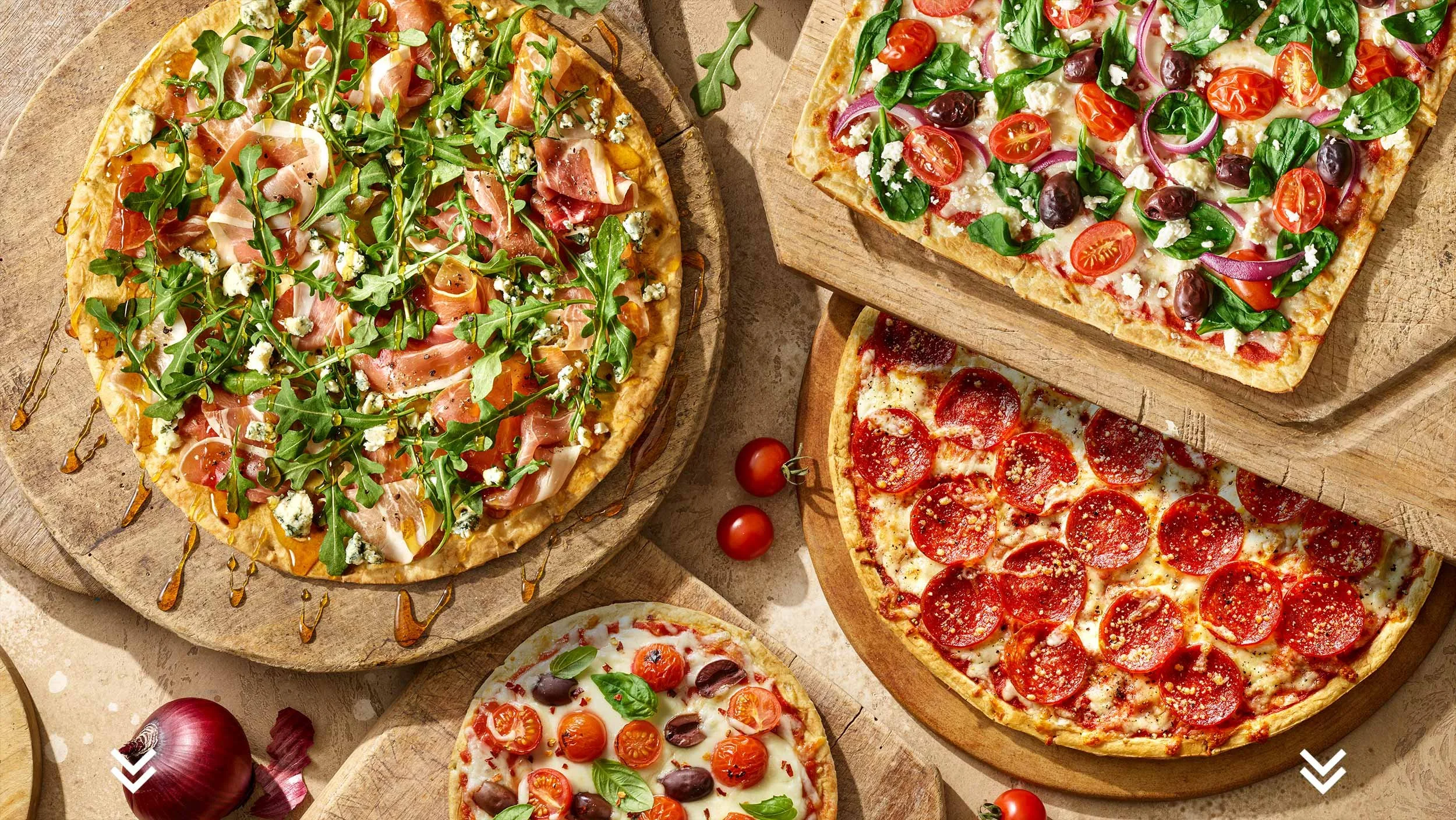 Multi-level-pizzas-food-photography.jpg