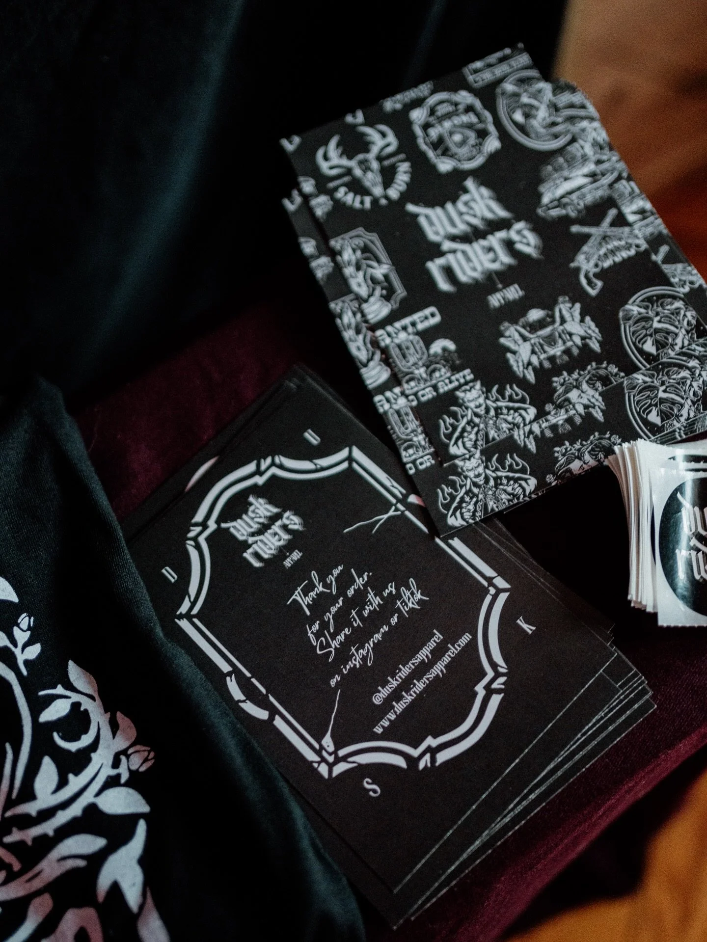 Our first market in 2026 &mdash; and what a way to begin.

We were part of the 2nd anniversary of @gravewhispers, a brand created by a dear friend, and the energy couldn&rsquo;t have been more special. The event took place at my studio @akari_photost