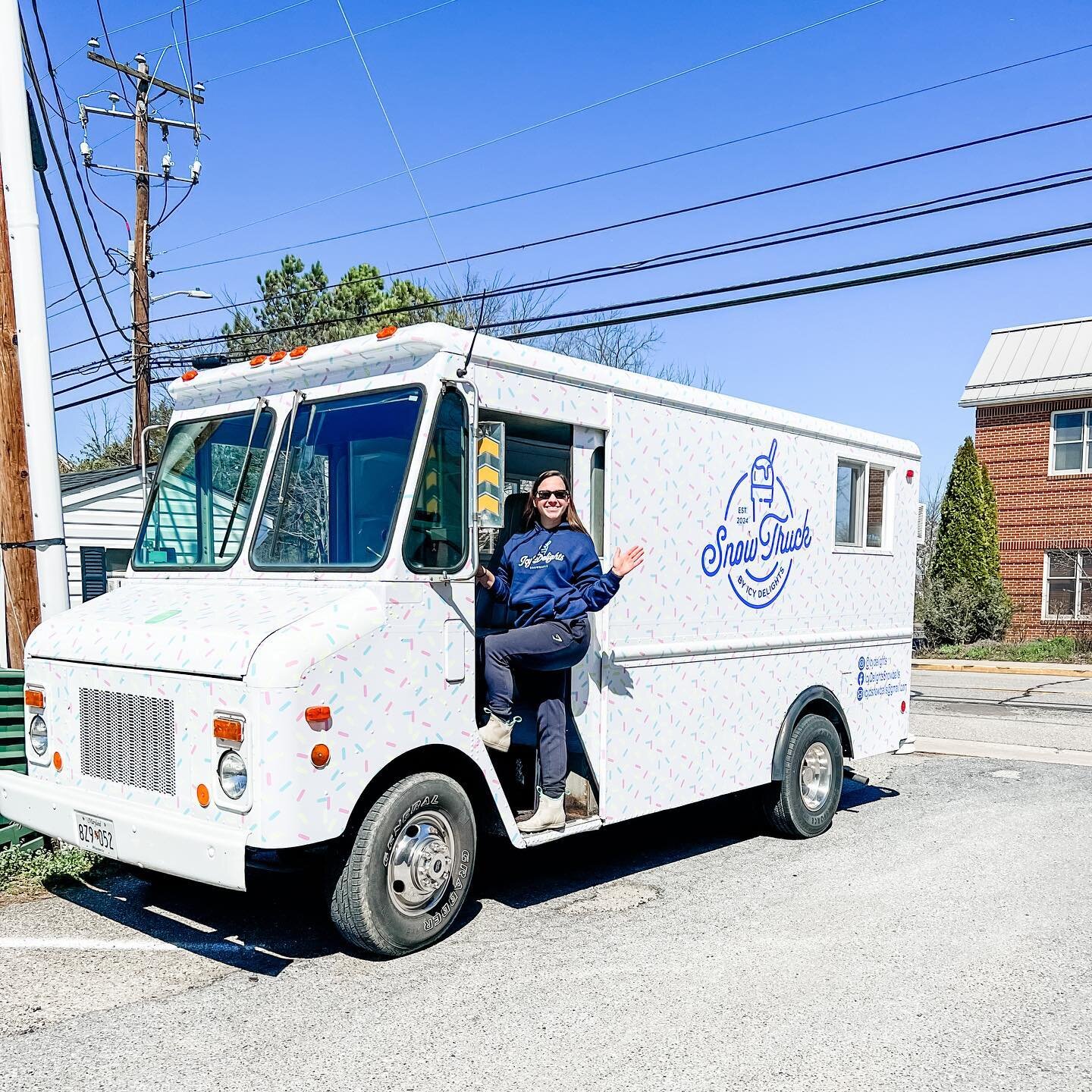 Beep beep! We have news to share! ☀️🛻

Having a party this summer? We&rsquo;ve love to come!! We are officially mobile and ready to serve your guests snowballs at your next birthday party, wedding, BBQ, or other fun event. We can&rsquo;t wait to cel