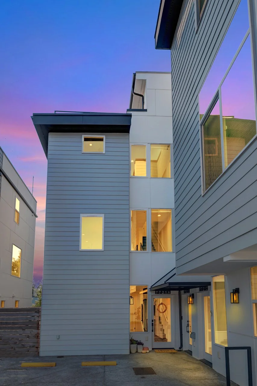 BQ3A2435 twilight.jpg