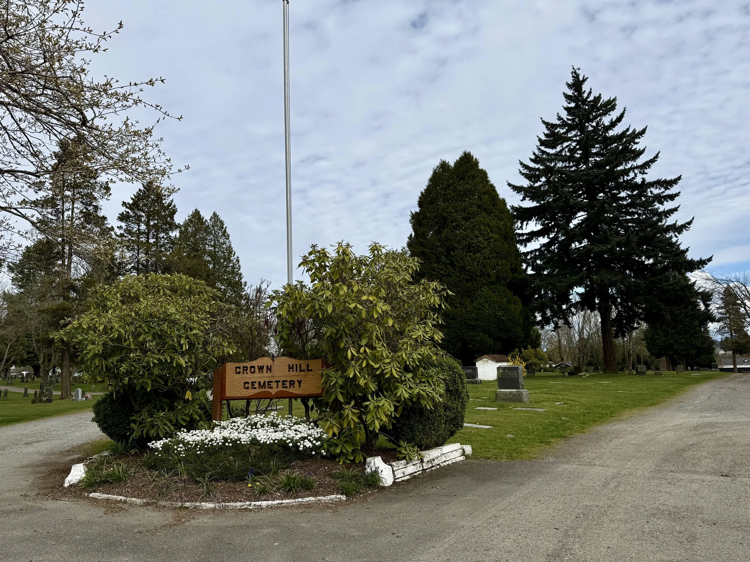Crown Hill Cemetary.jpg