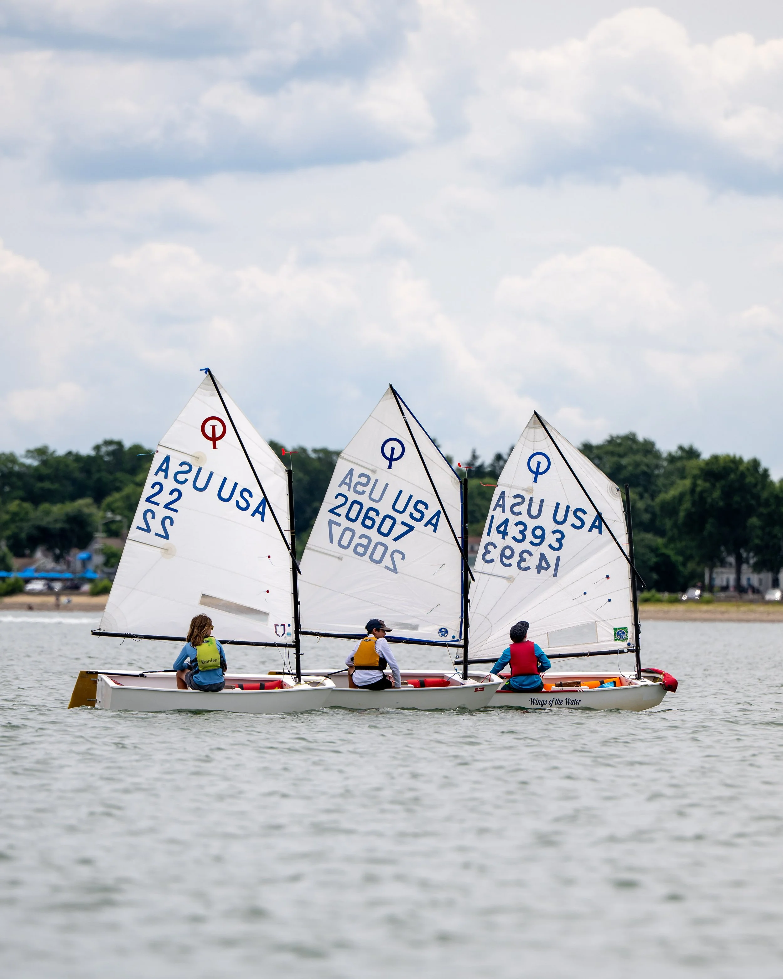 THE VALUE OF HIRING AN ON-THE-WATER PHOTOGRAPHER FOR YOUR YACHT CLUB'S RACES