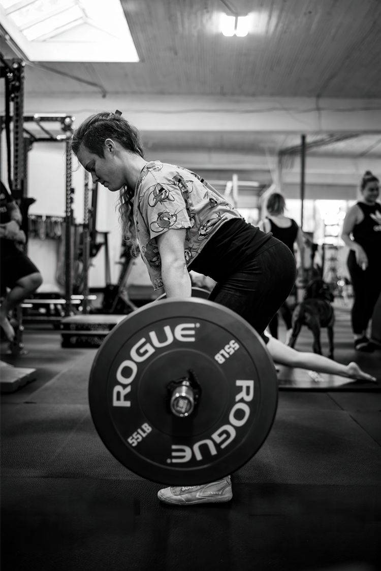 Client strength training at Misfit Strength Studio in Seattle Washington