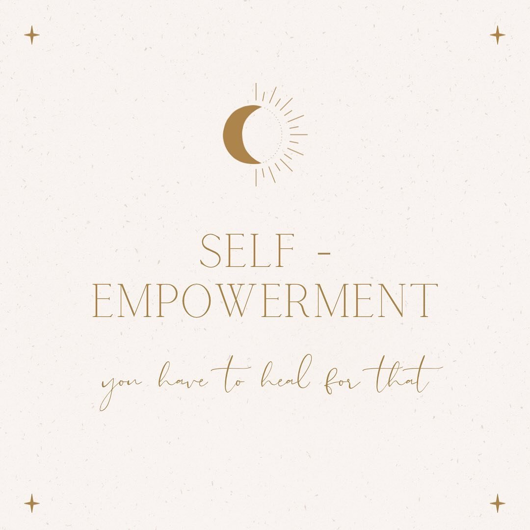 Selfempowerment ~ 

It&lsquo;s my purpose to work with humans 💛 
so it should be my purpose to work withmyself as well. It is but sometimes it makes me feel more lost then ever because if you know a lot, you know nothing. 

So I do my best ~ and you