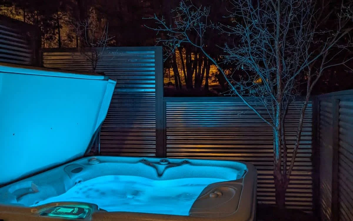 HotTub.jpg