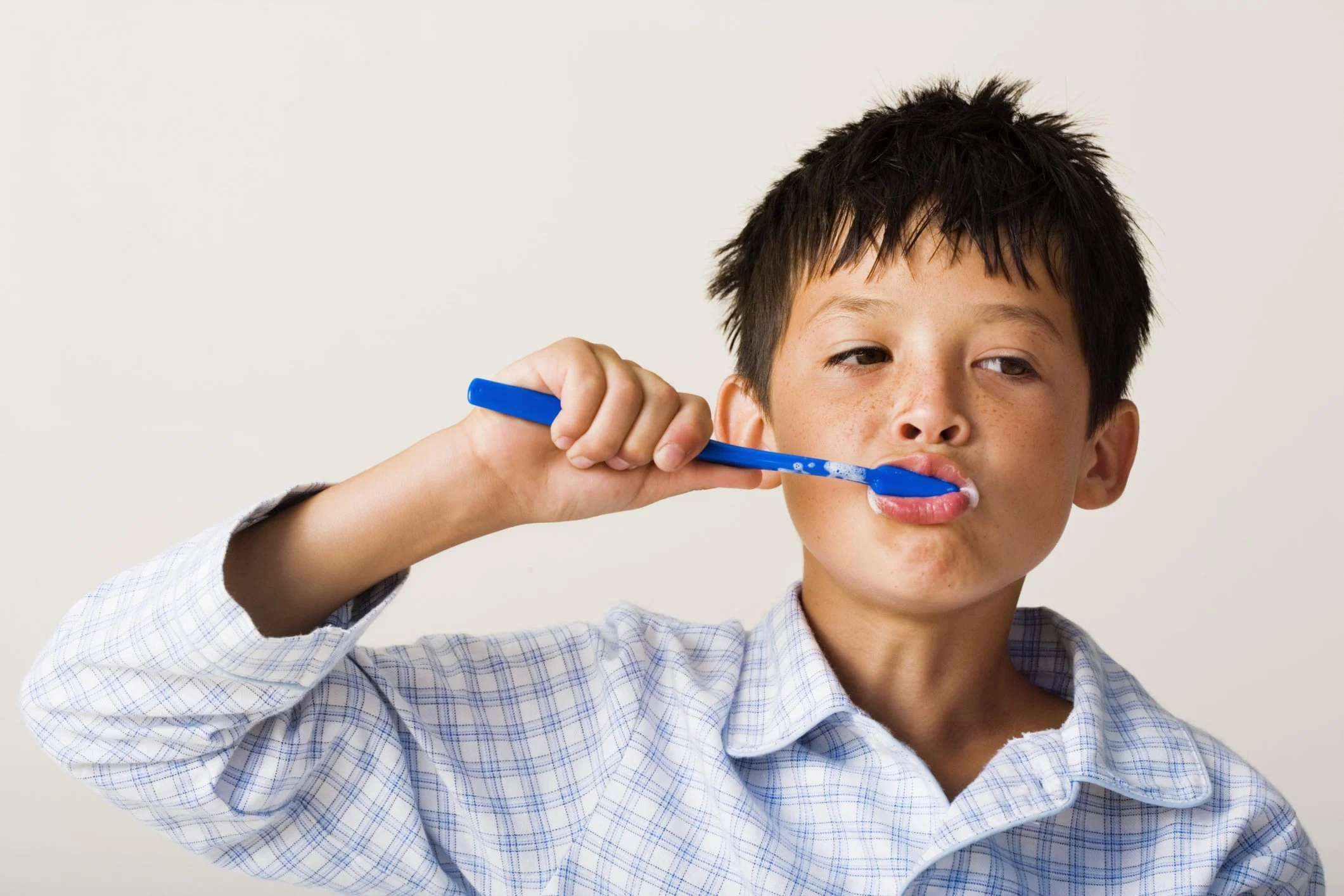 Why Your Child’s Teeth Look Yellow Even When They Brush: Advice from a Kids Dentistry Office in Paradise Valley, AZ