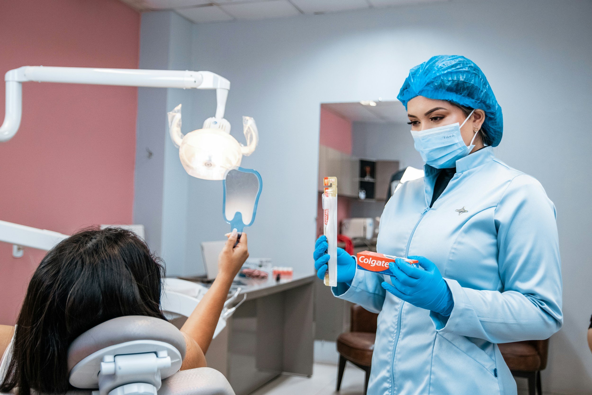 7 Signs Your Child May Need to See a Pediatric Dentist in Paradise Valley, AZ