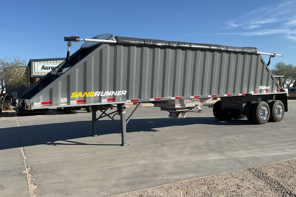 Bulk hopper commercial semi trailer