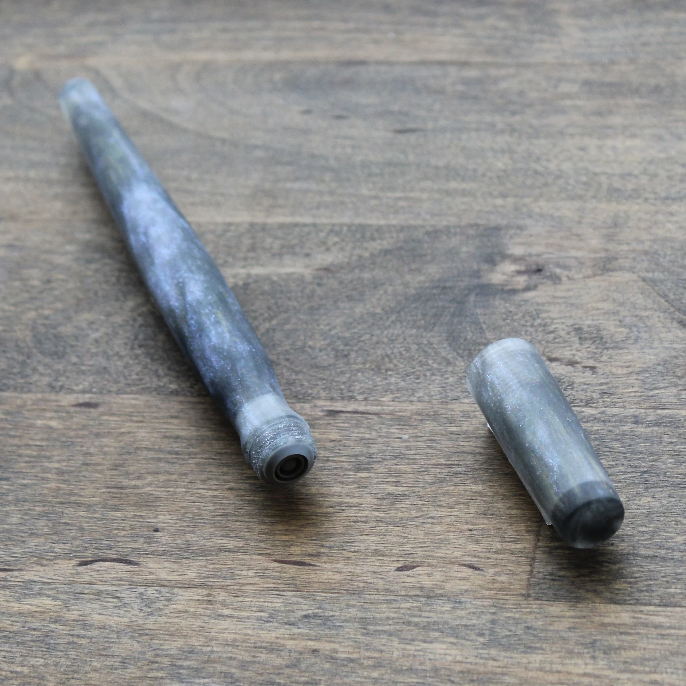 Yucca Capped Dip Nib Holder