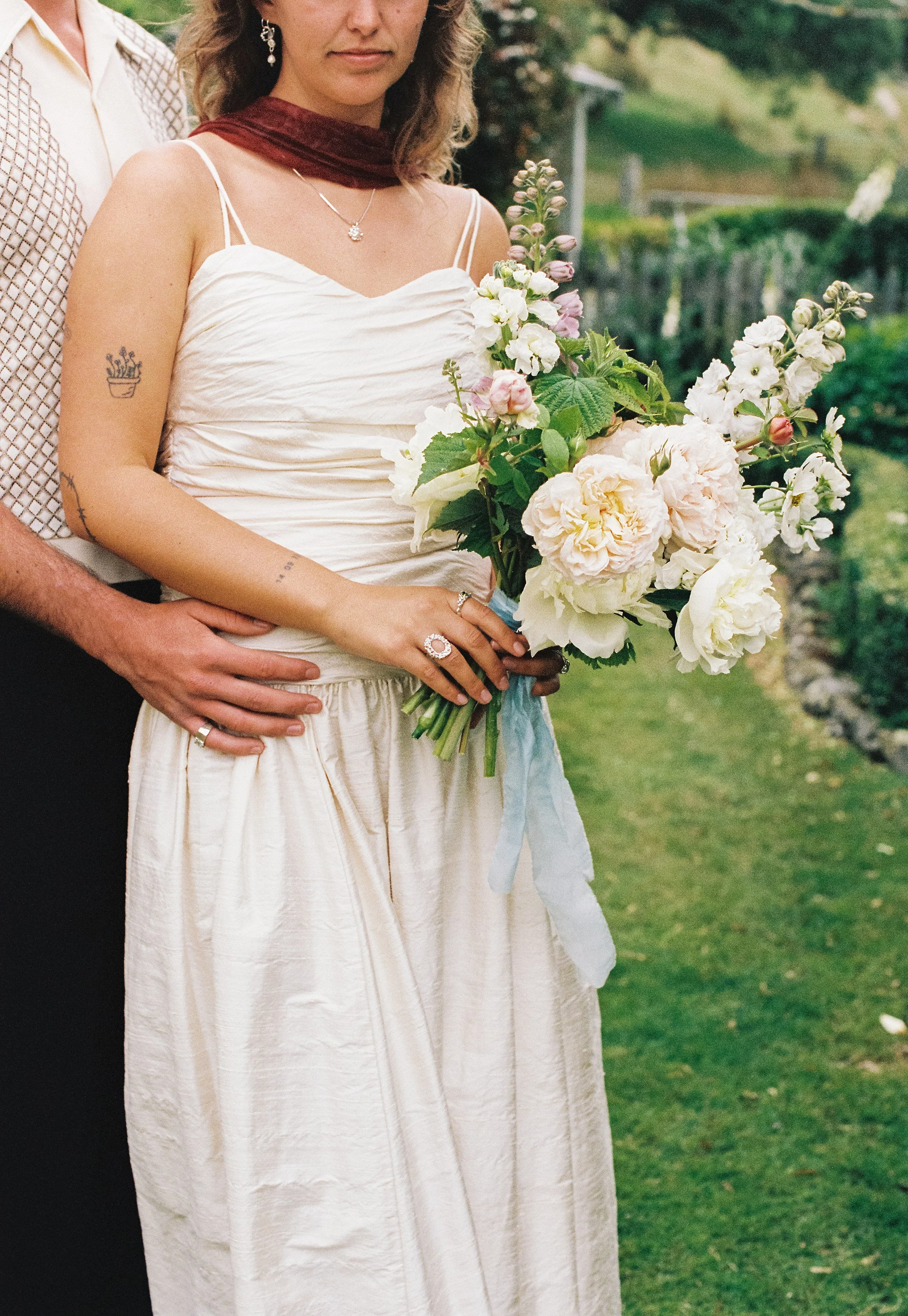 Ridgecliff_Farm_Elopement_ Banks_Peninsula_0164.jpg