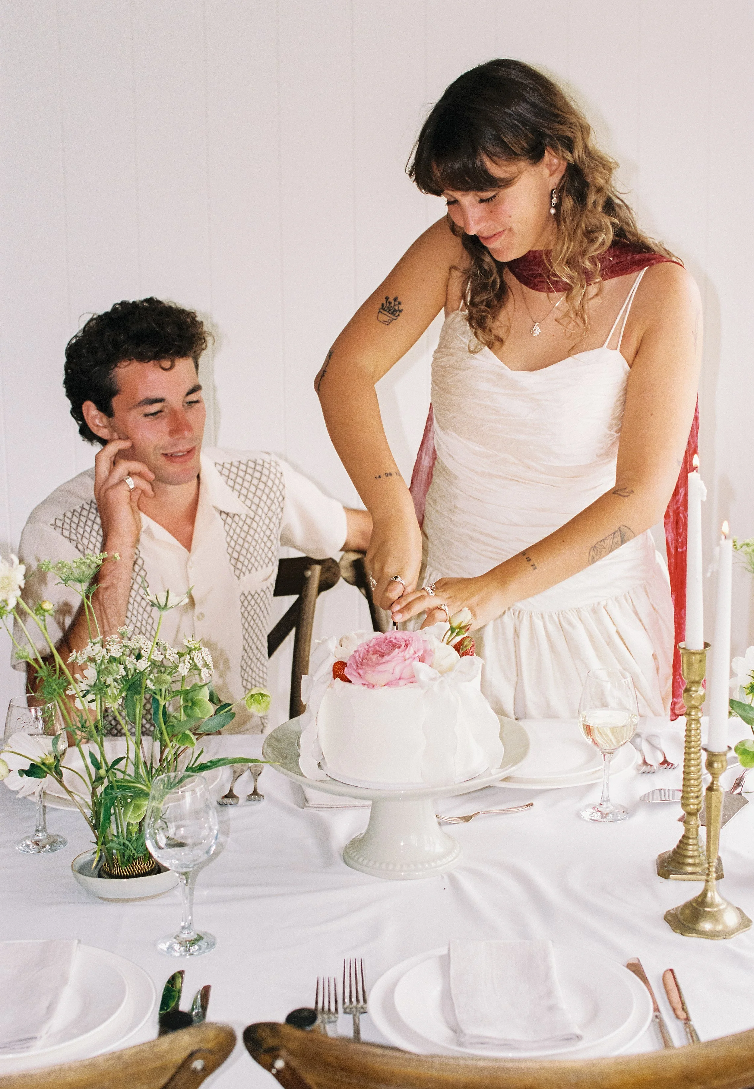 Ridgecliff_Farm_Elopement_ Banks_Peninsula_0147.jpg