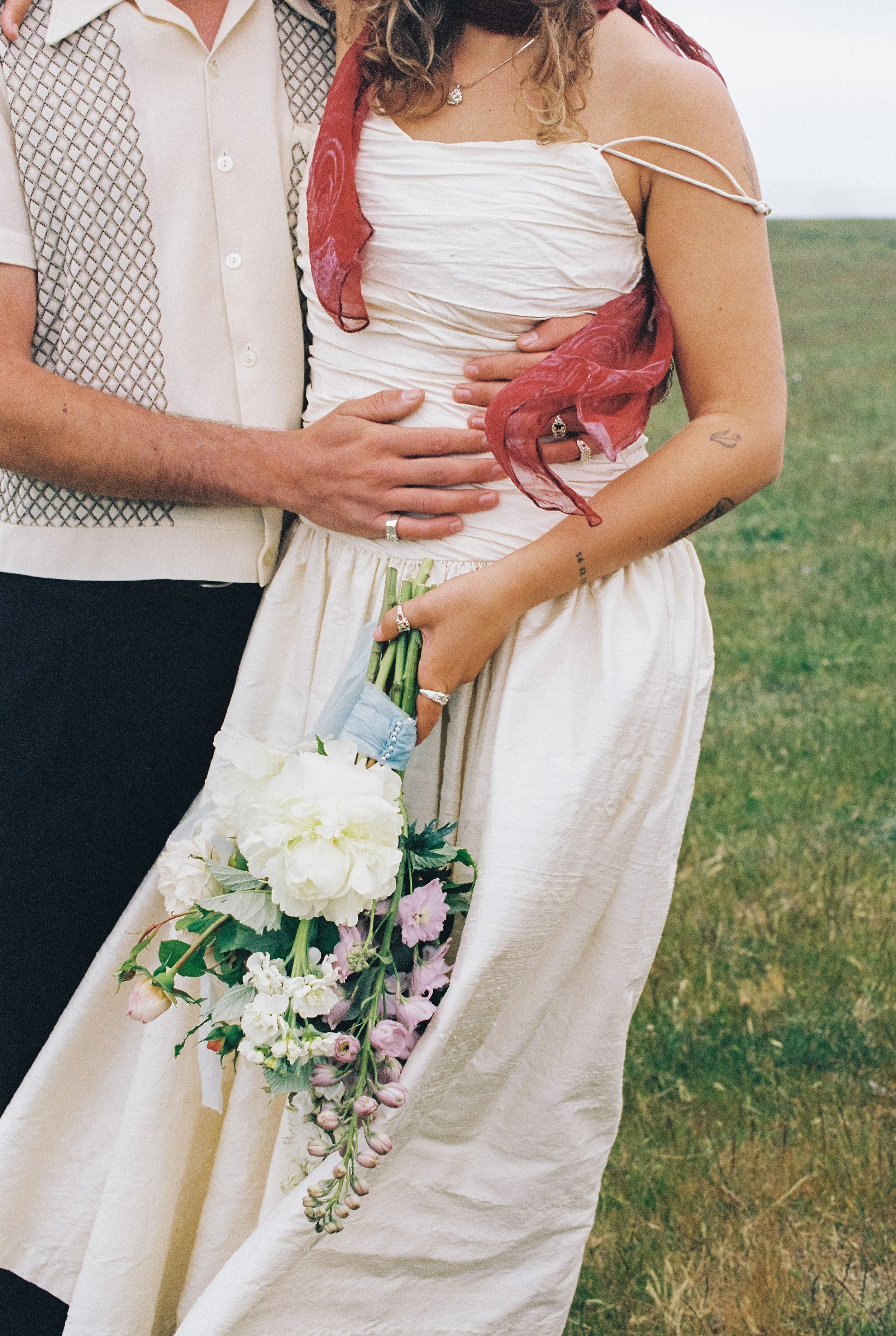 Ridgecliff_Farm_Elopement_ Banks_Peninsula_0194.jpg