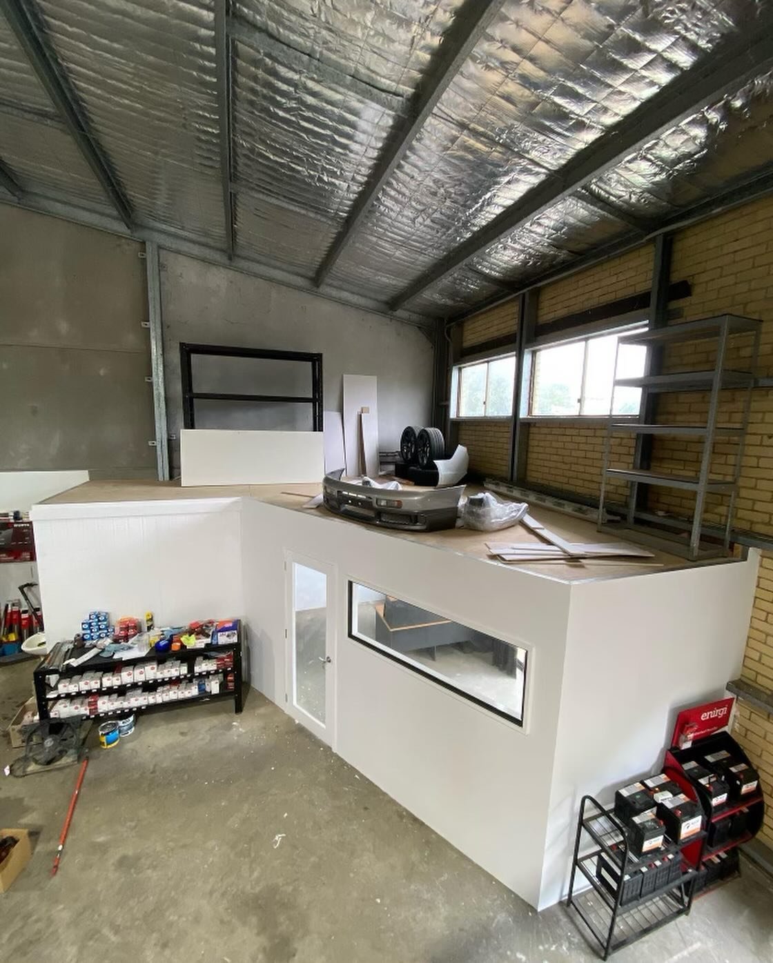 Office/waiting room build for Billinudgel Mechanical -