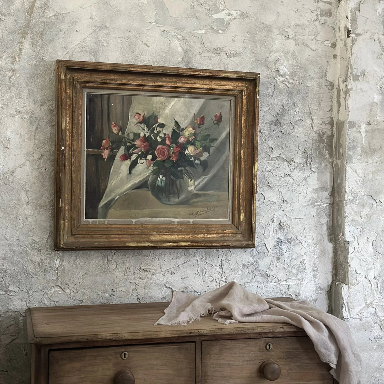 A bowl of roses - oil on canvas