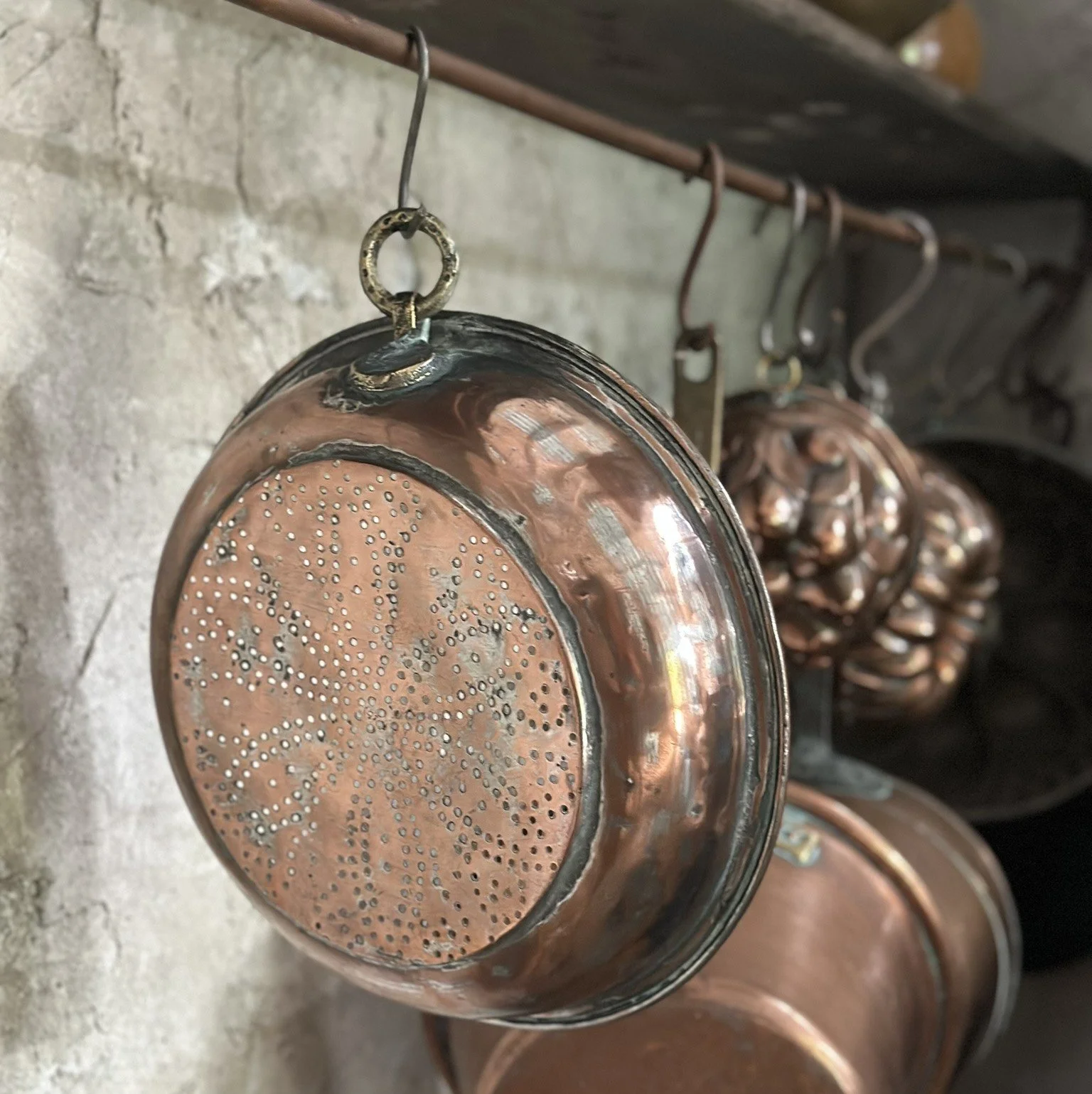 Copper colander