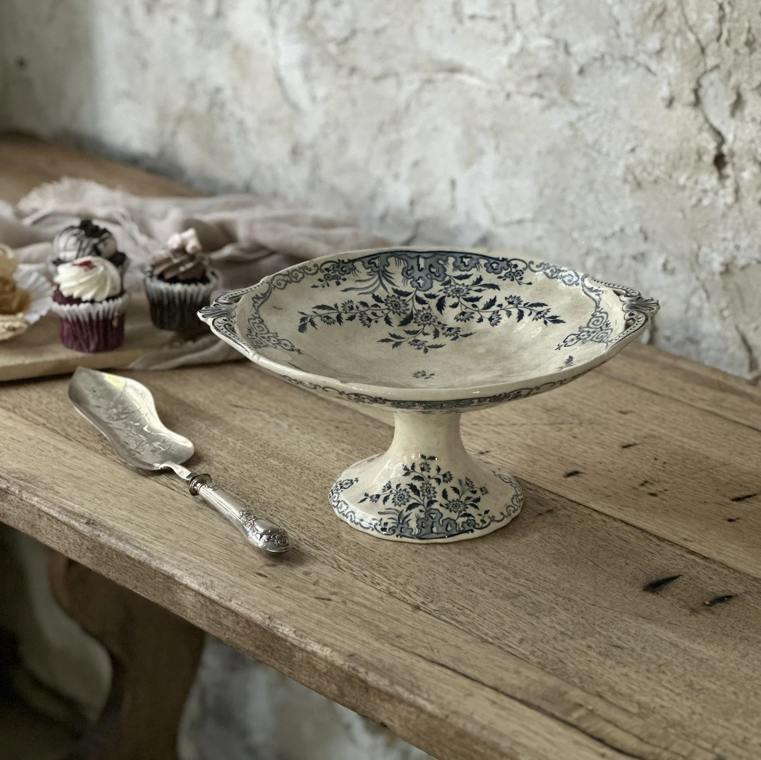 Moscou, Faience compote