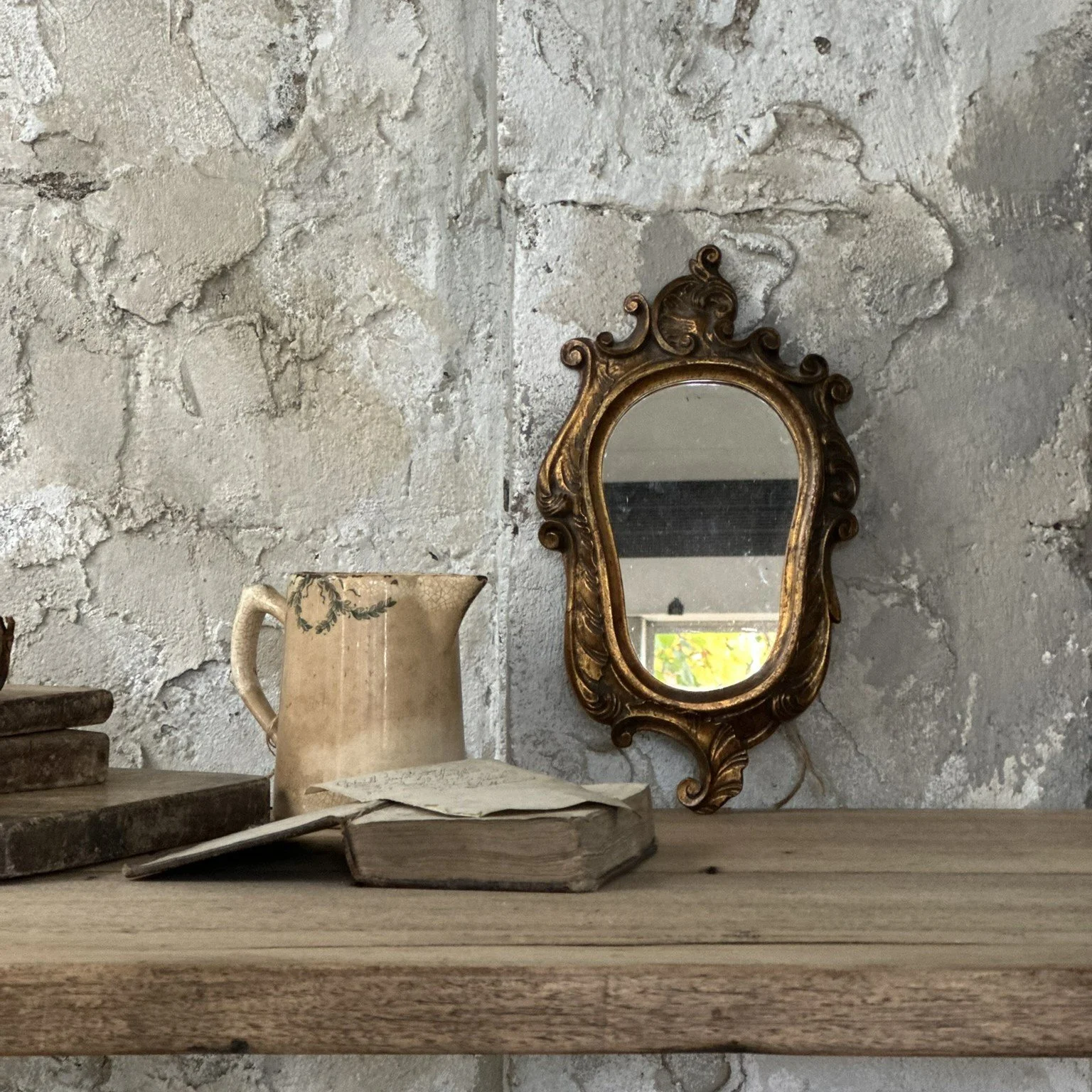 Petite guilt mirror