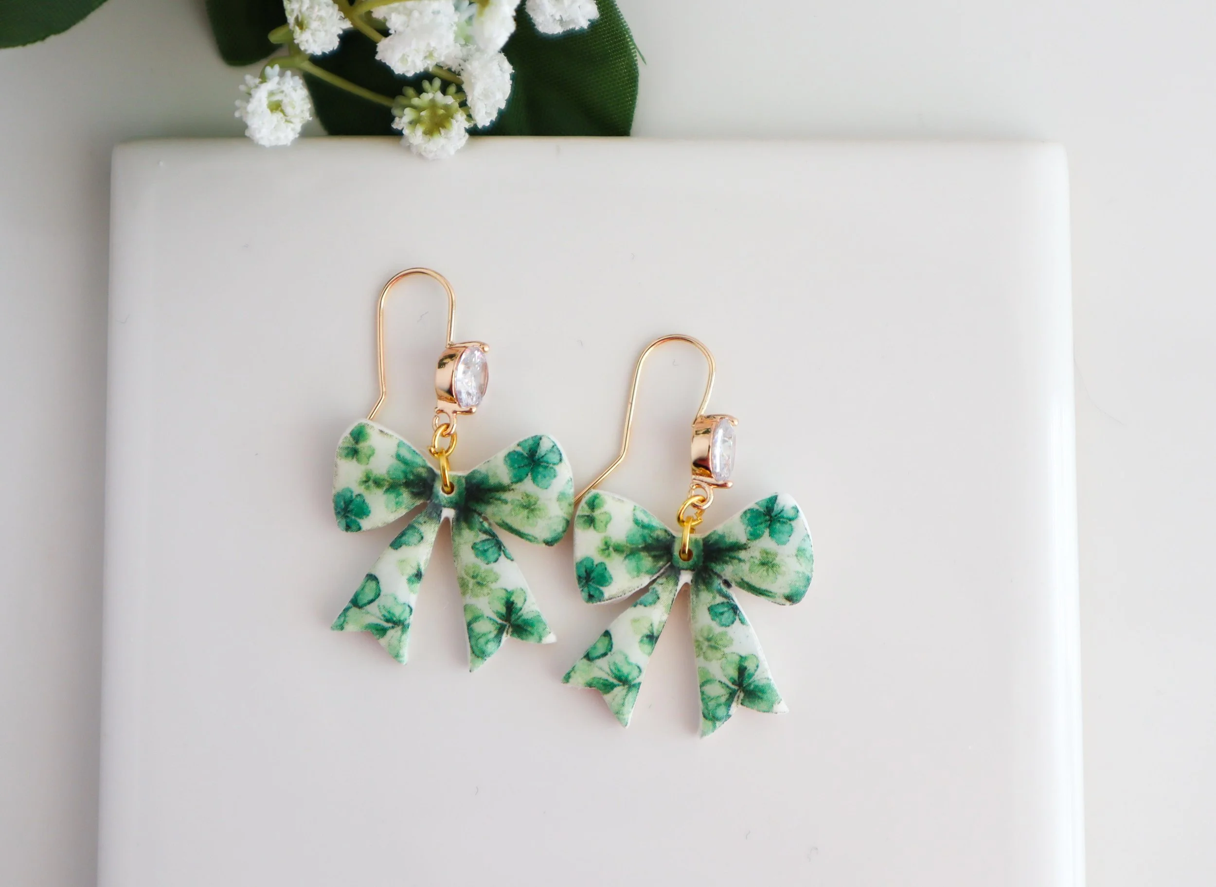 st-patricks-day-clover-bow-polymer-clay-earrings3.jpg