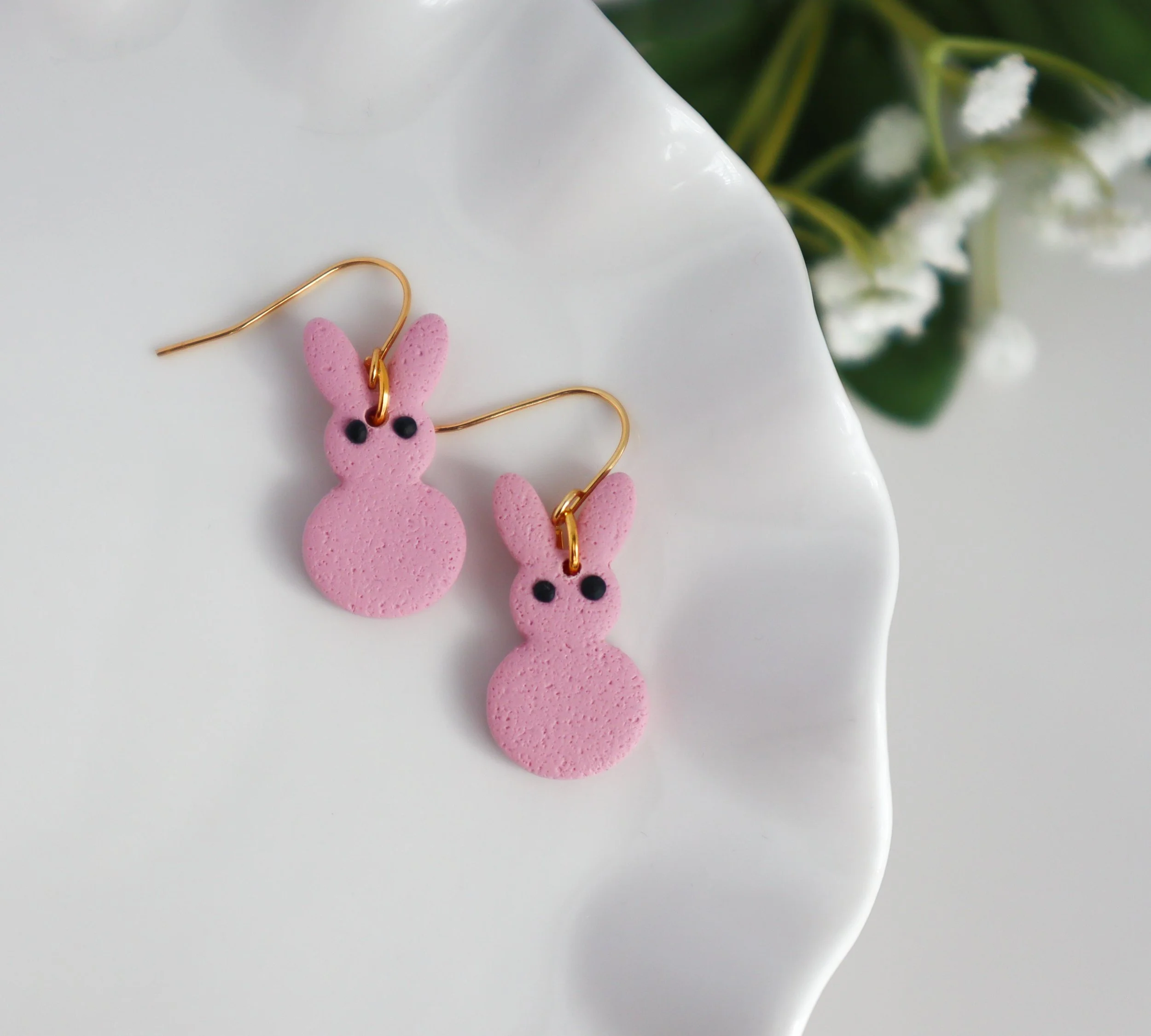 Pink-peep-bunny-polymer-clay-easter-earrings3.jpg