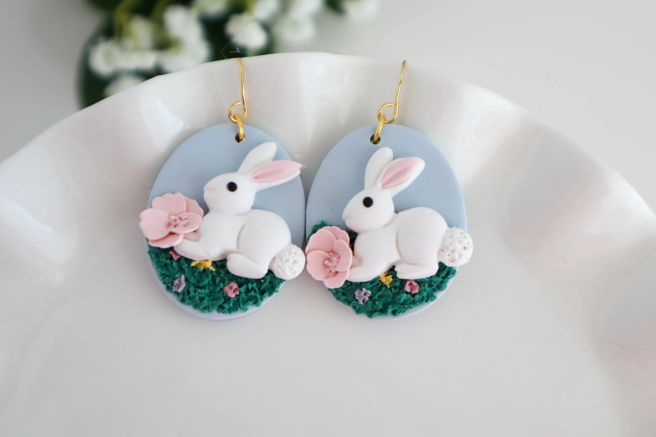 easter-bunny-polymer-clay-dangle-earrings1.jpg