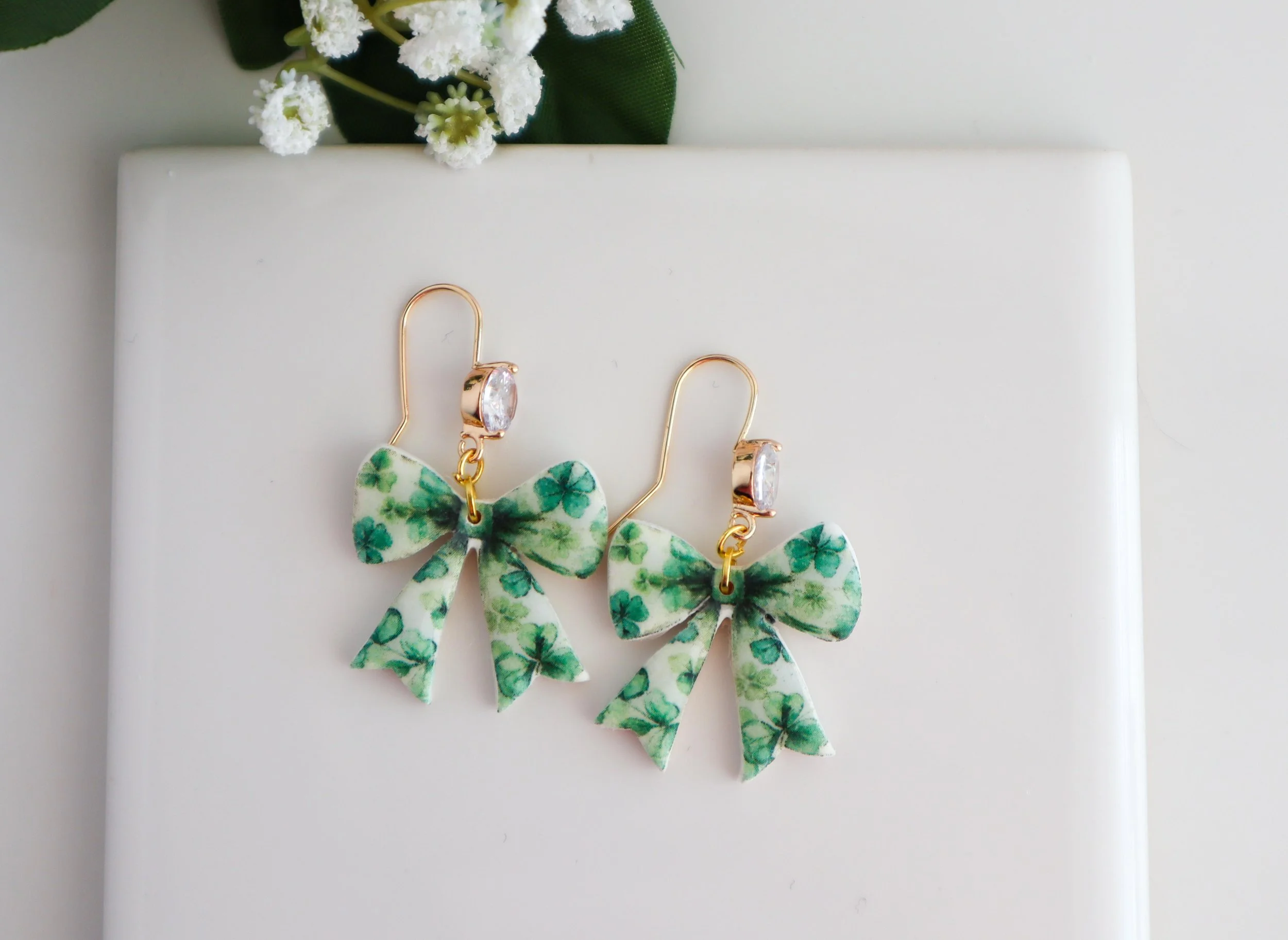 st-patricks-day-clover-bow-polymer-clay-earrings4.jpg