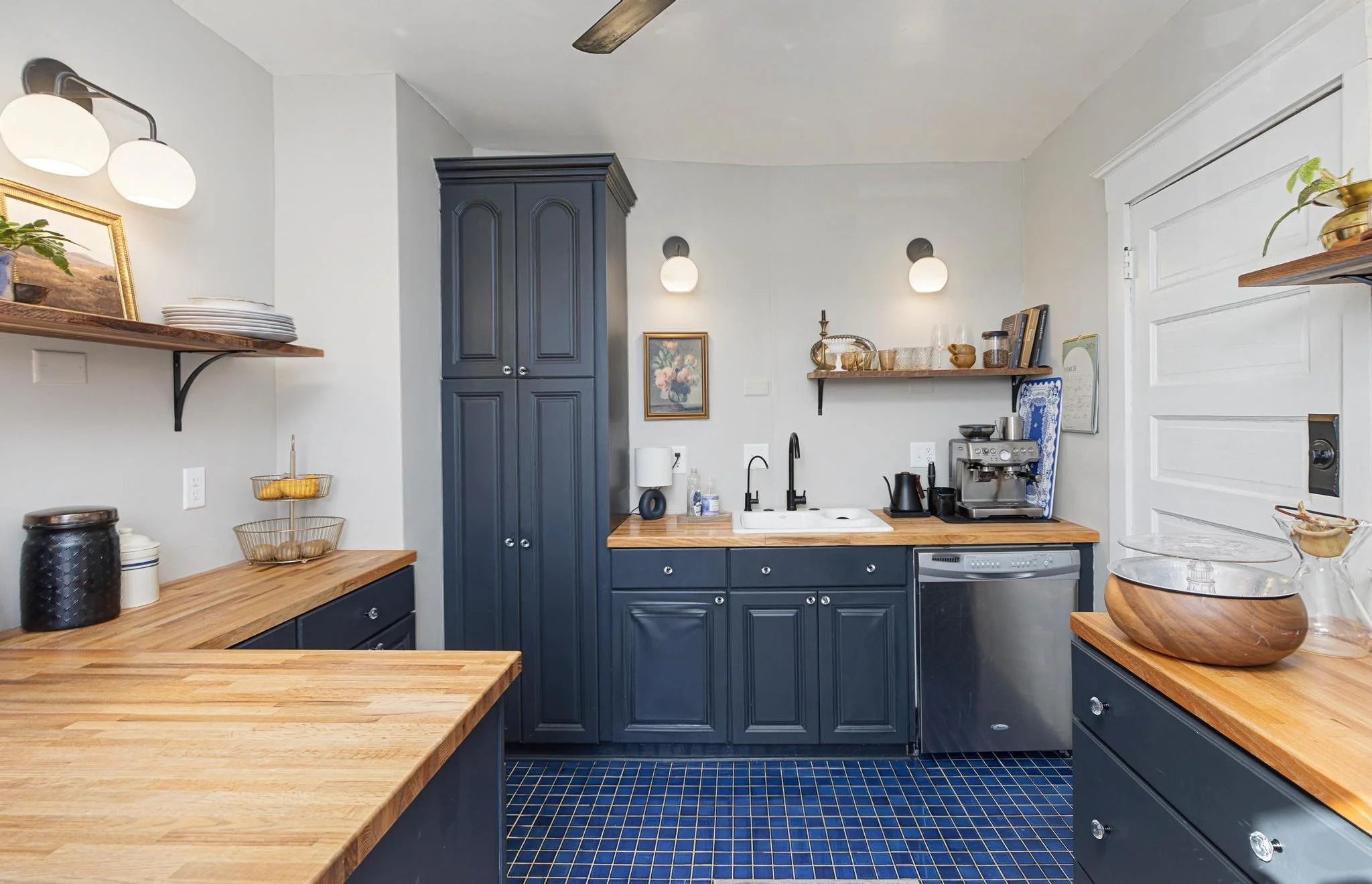 1363 Grand Avenue-5.jpg