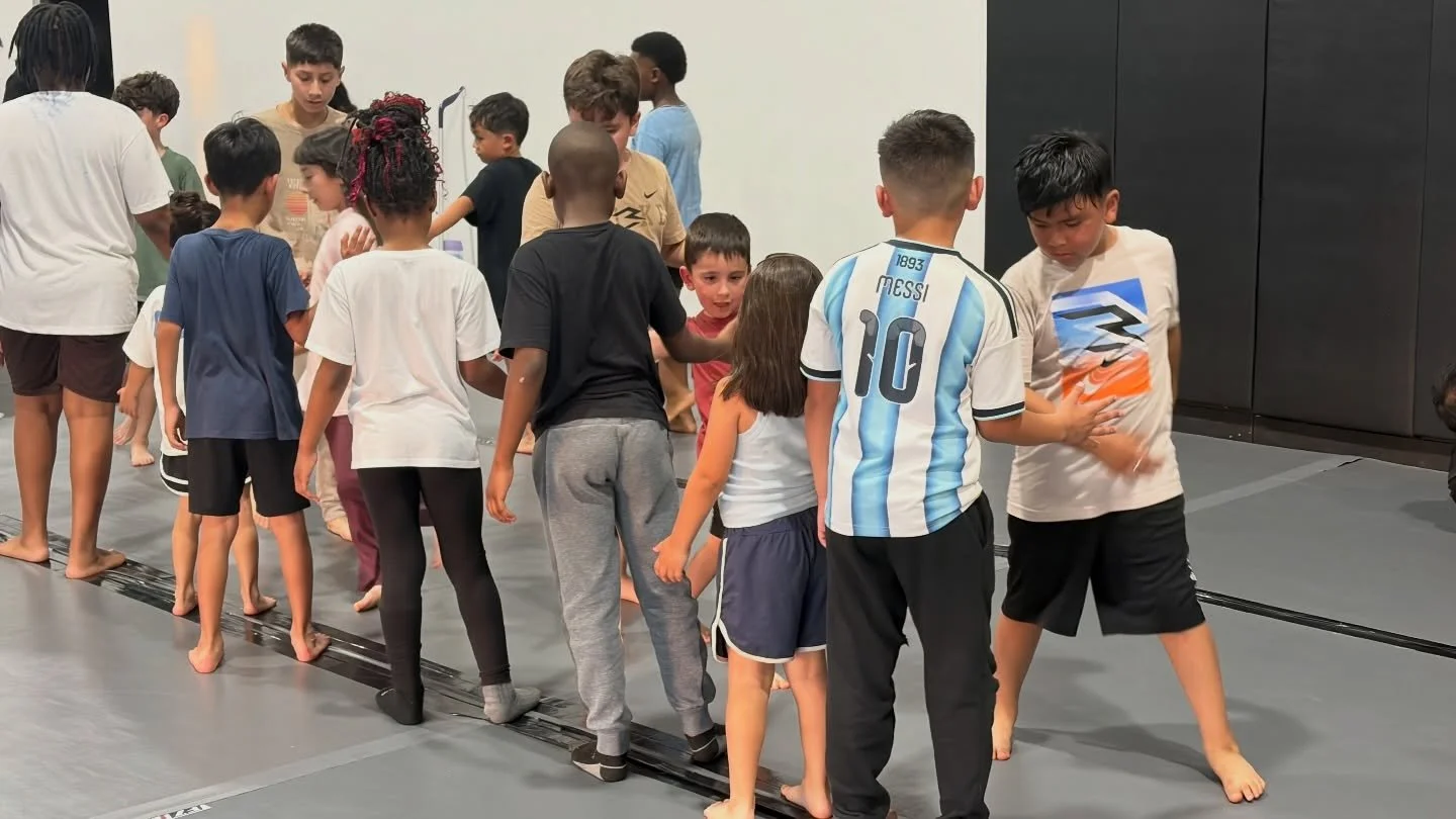 Monday night at Flow🌊🌊

Everyone was in the zone tonight!