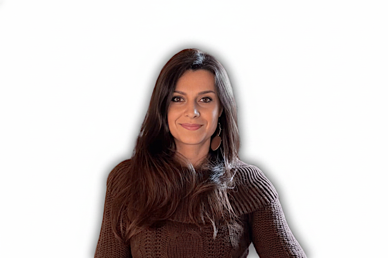 Giulia Davis, LMFT, holistic psychotherapist, Mycelia Therapy San Francisco.