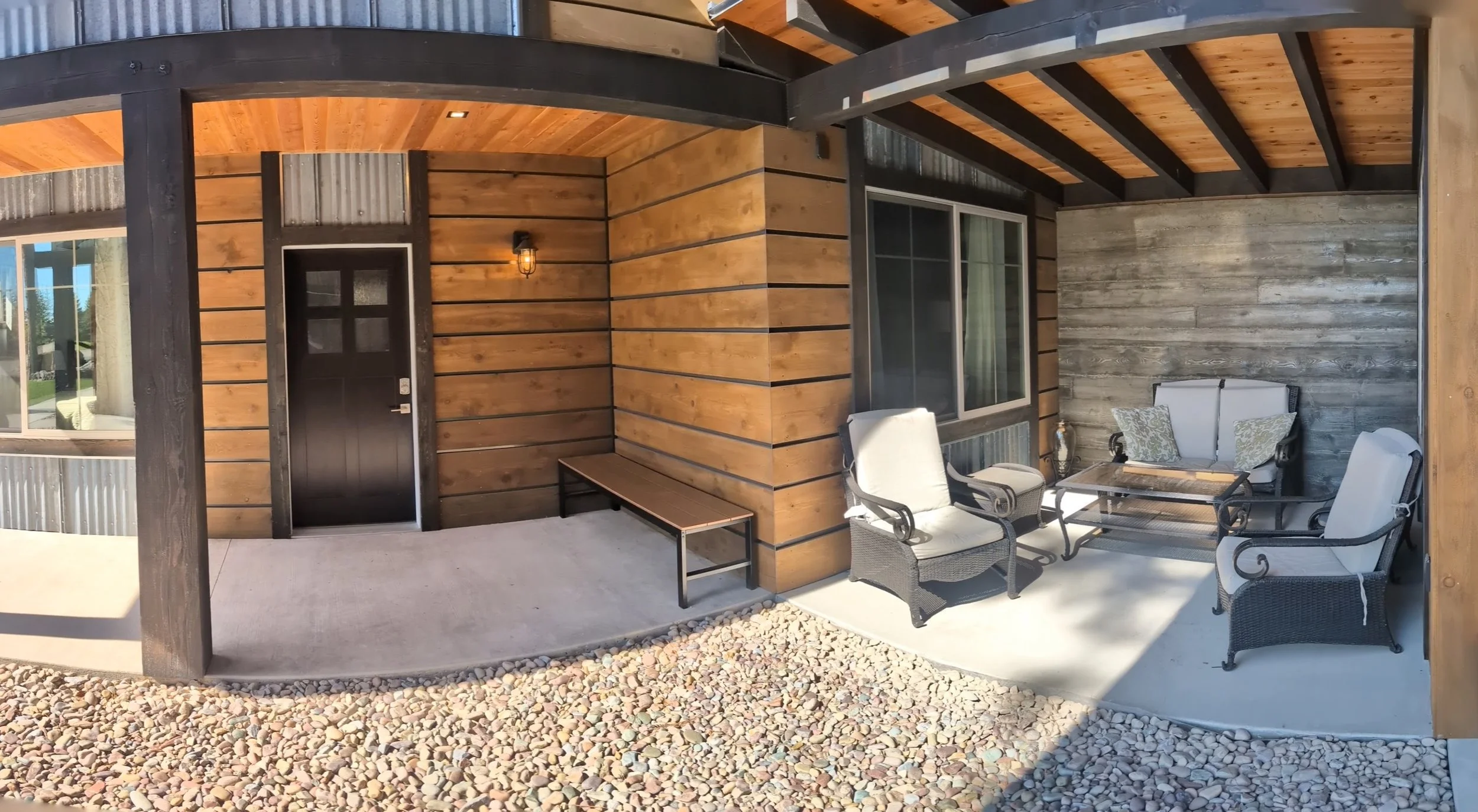 9 exterior entry.jpg