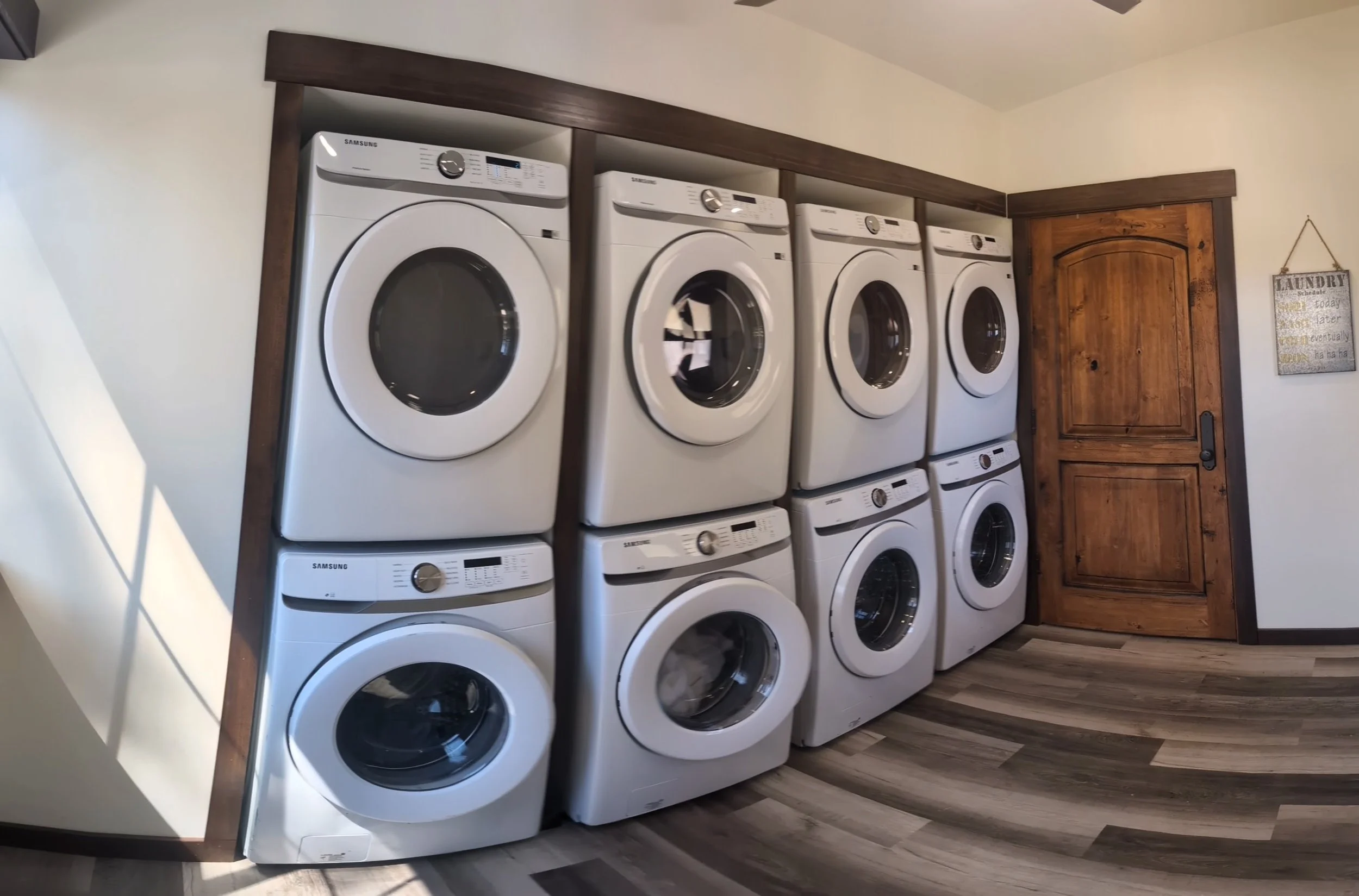 Laundry Room 2.jpg