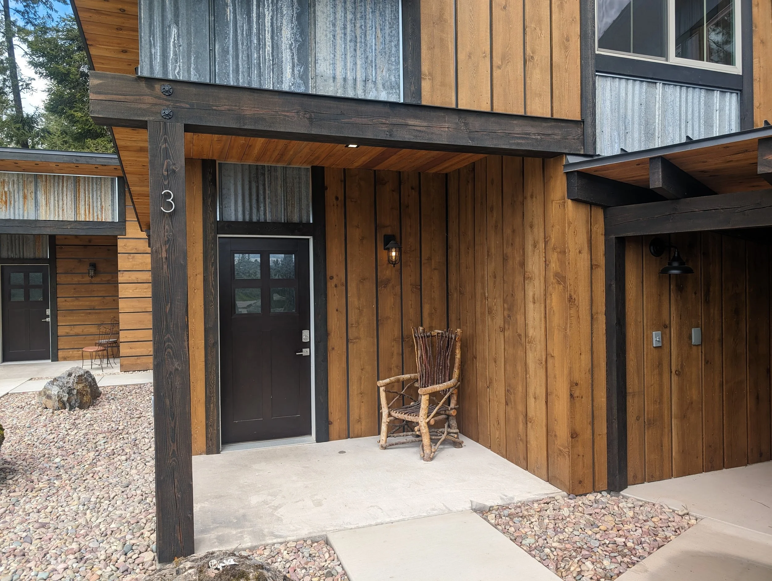 Exterior 15.jpg