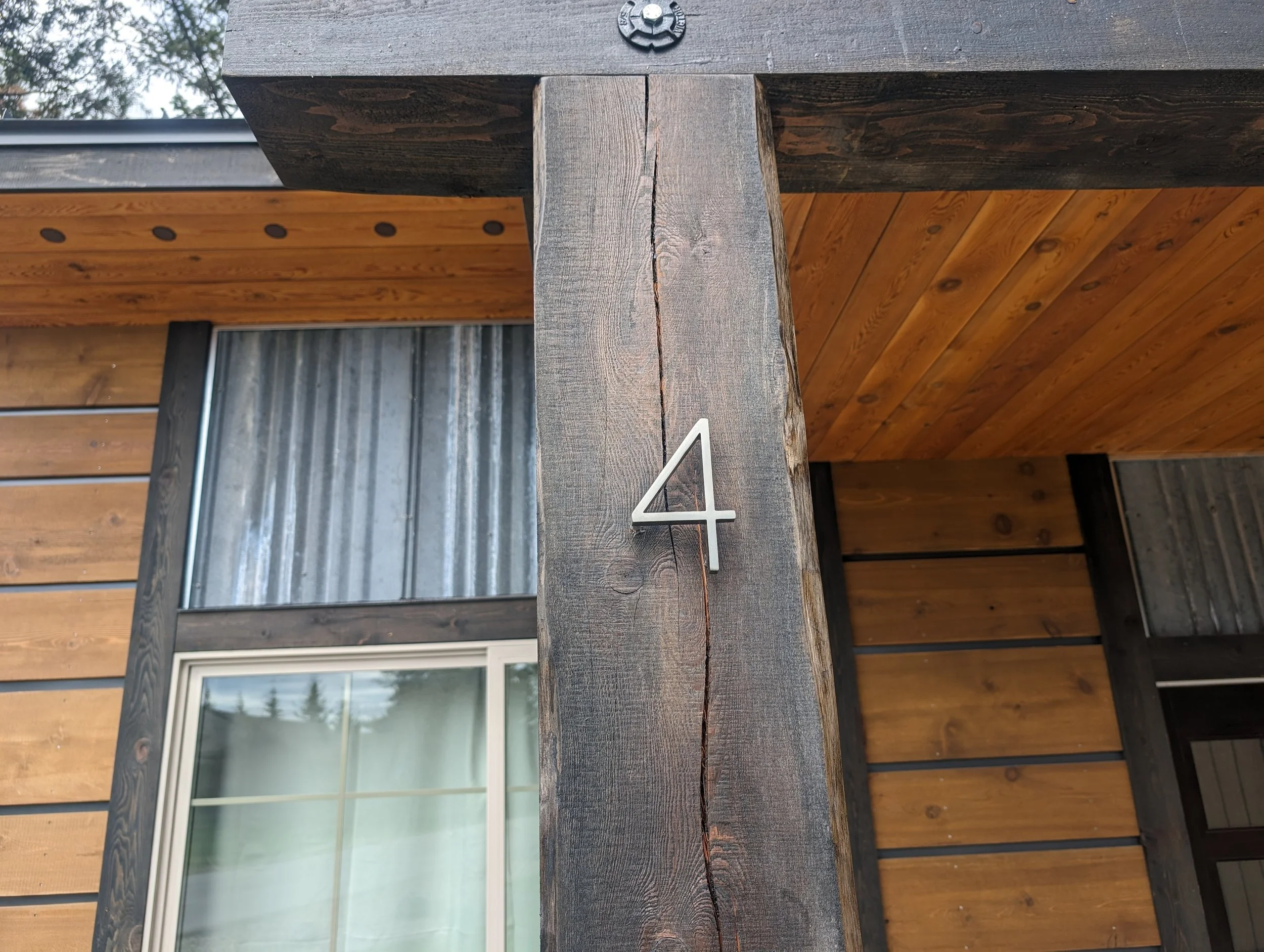 Exterior 11.jpg