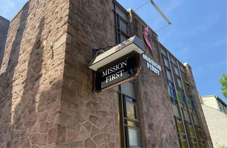 Liz Bradbury speaks at PRISM to detail expanding LGBTQ+ rights in PA